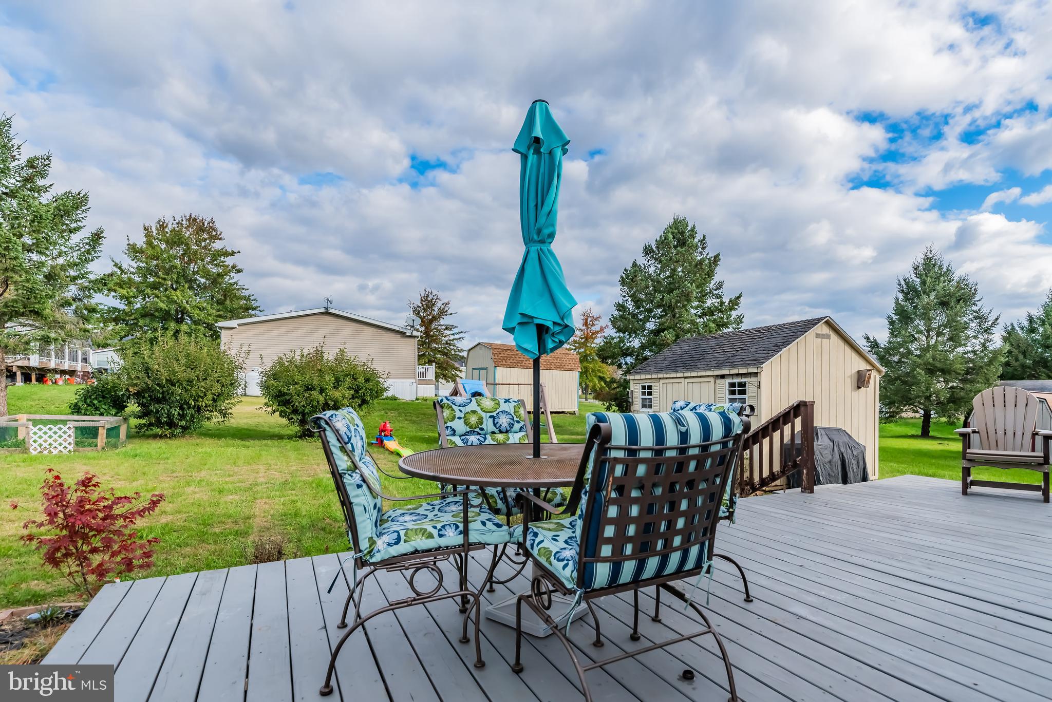 COUNTRY VIEW ESTATES - Residential