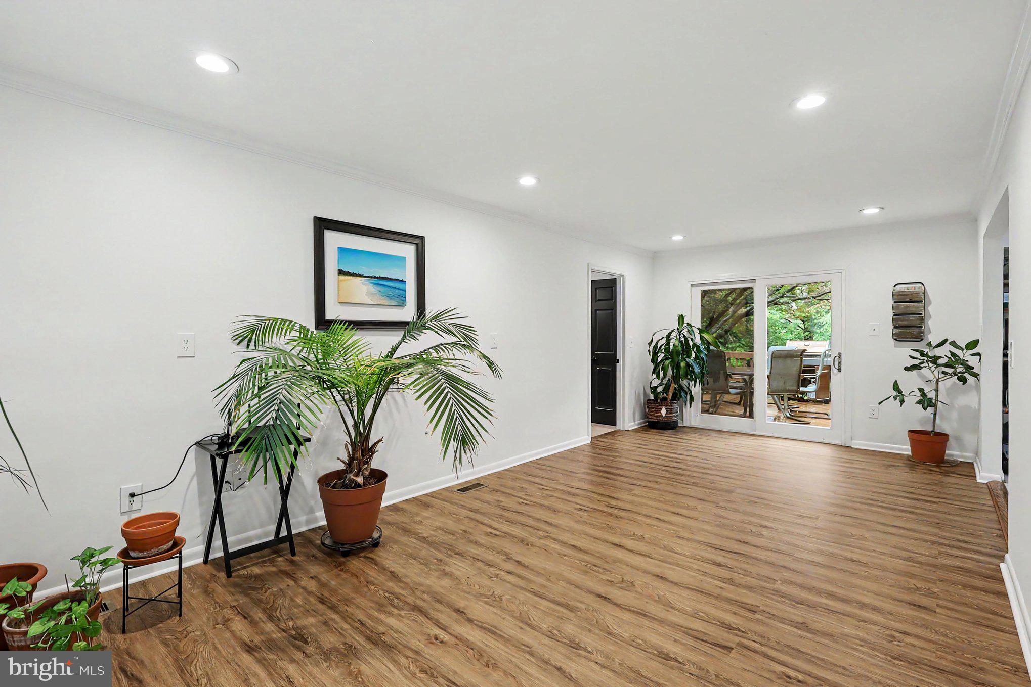 HIGHLANDS OF DARNESTOWN - Residential