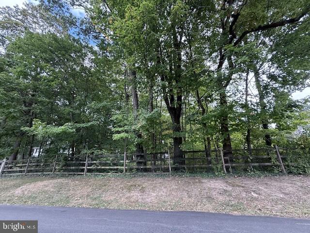 MT AIRY (WEST) - Land