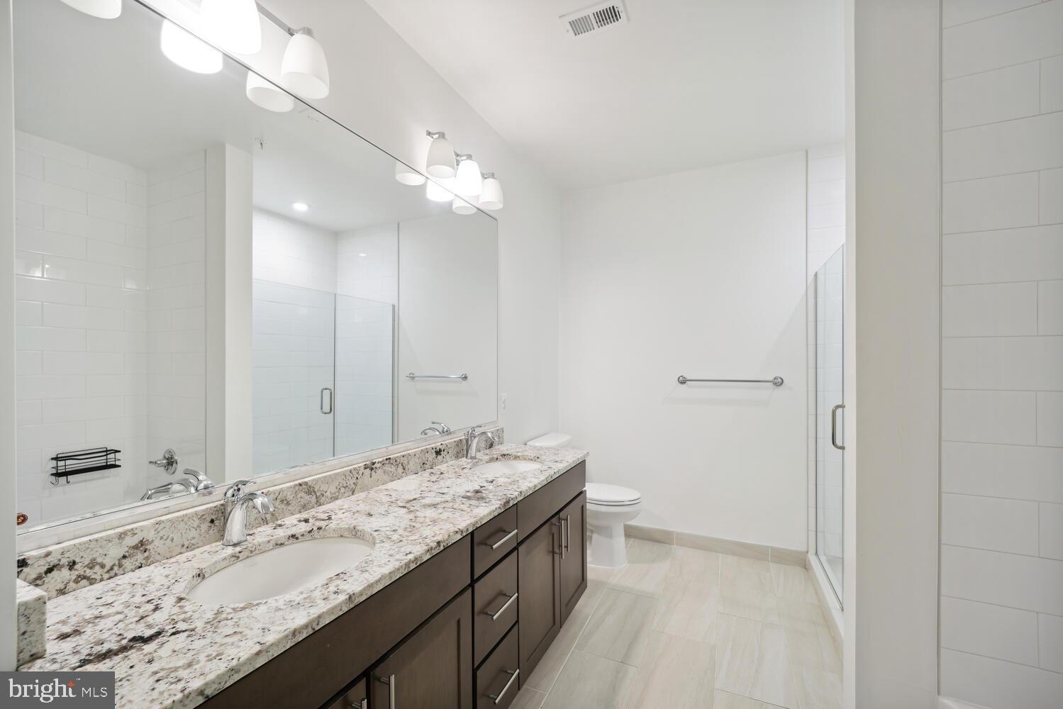 THE ENCLAVE - Residential