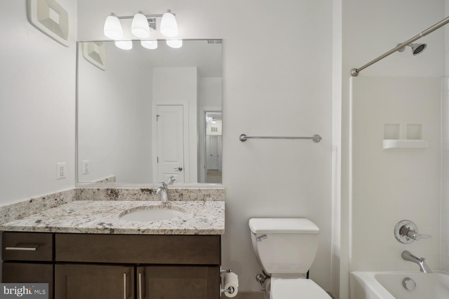 THE ENCLAVE - Residential