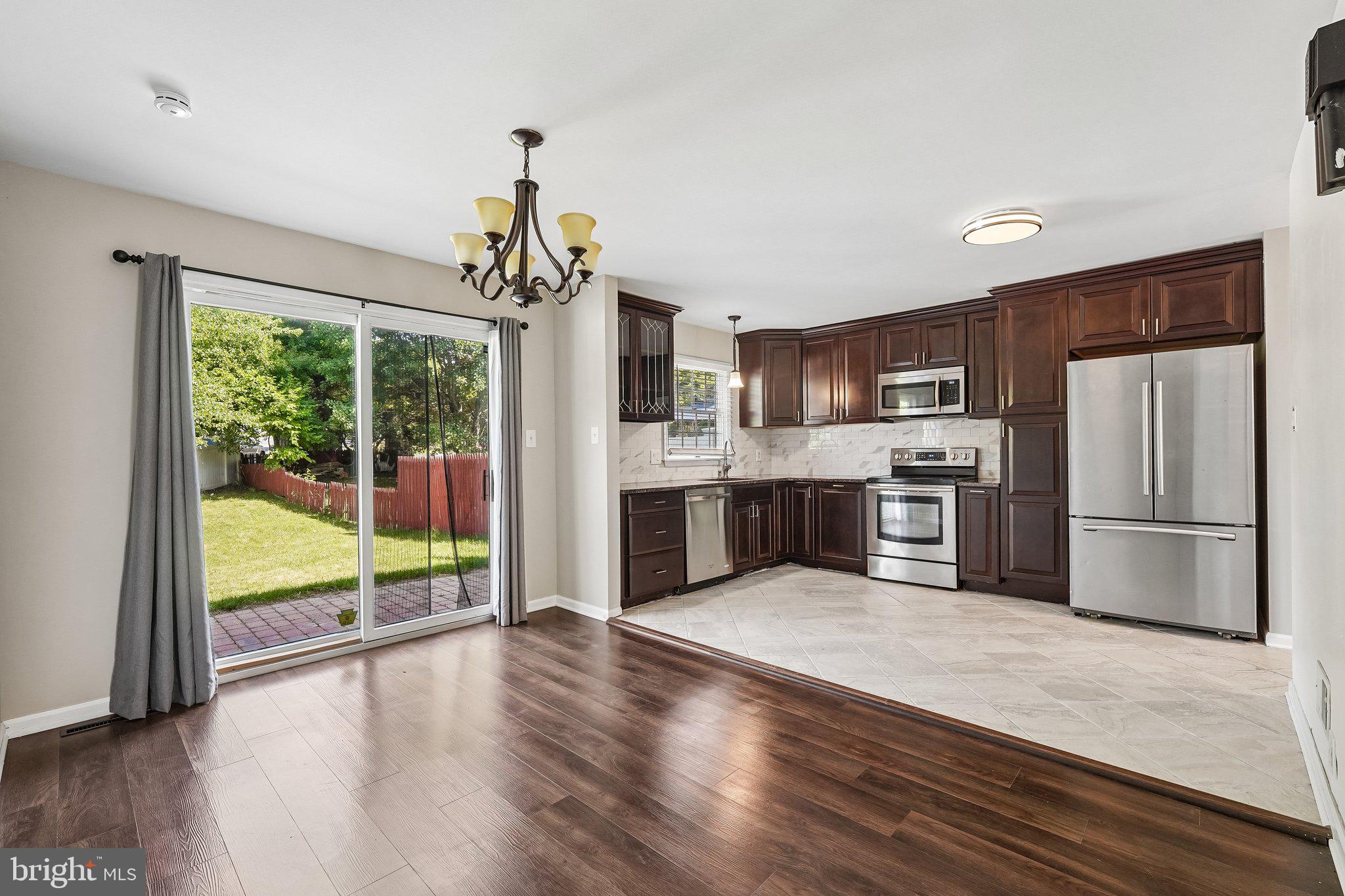 PEACHTREE VILLAGE - Residential