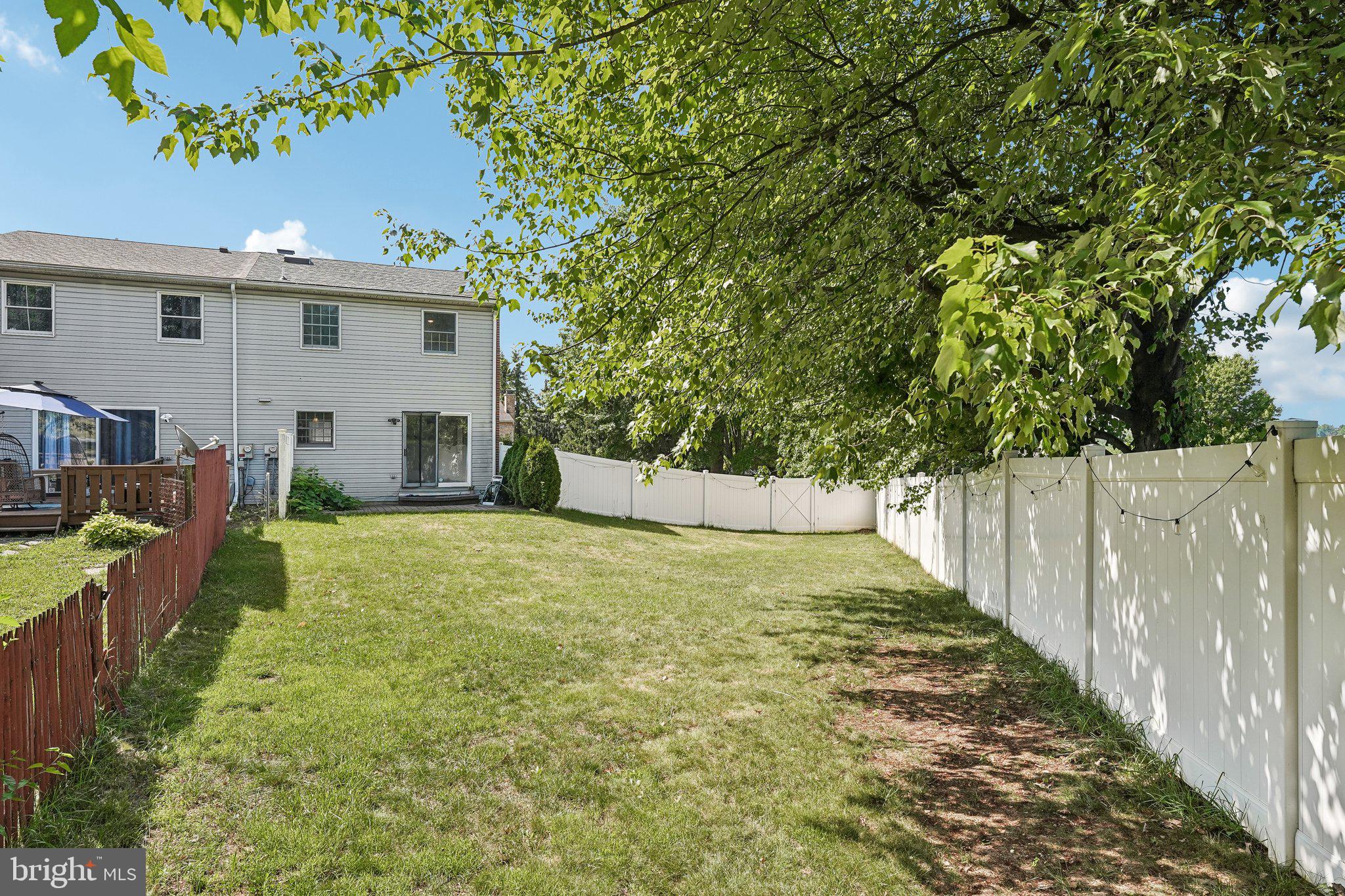 PEACHTREE VILLAGE - Residential