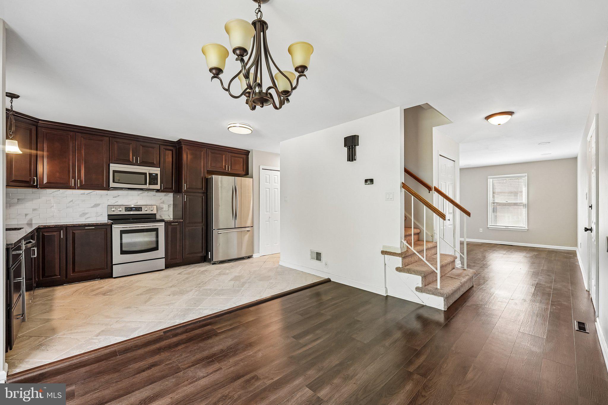 PEACHTREE VILLAGE - Residential