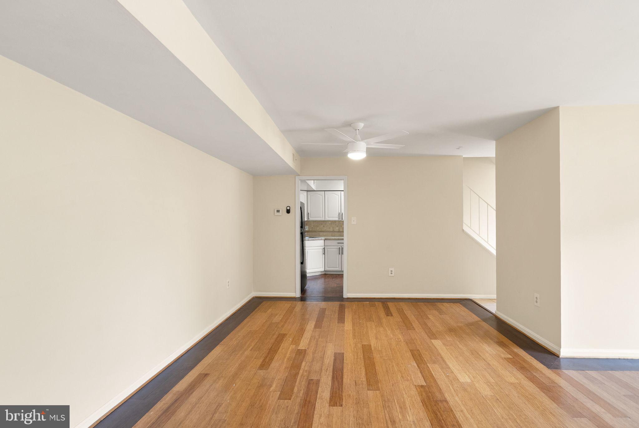 TERRACE TOWNHOUSES OF ANNANDALE - Residential