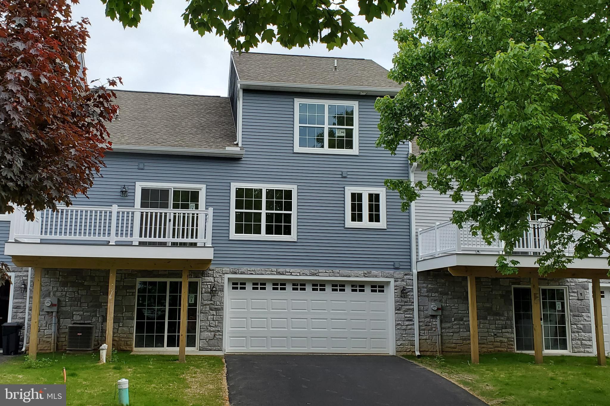 WILLOW BEND FARM - Residential