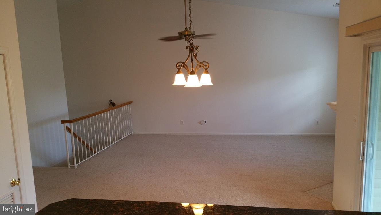 GRAYS POINTE - Residential Lease