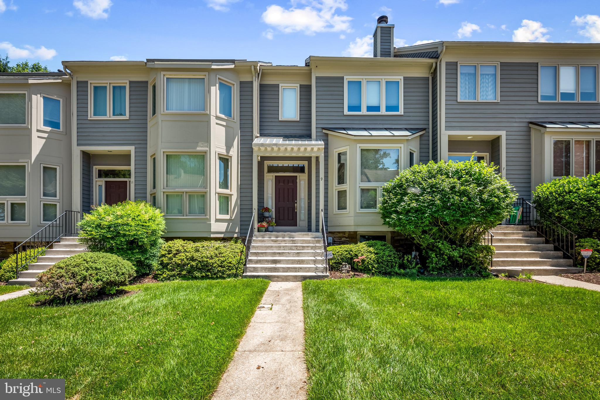 SUMMIT CHASE - Residential