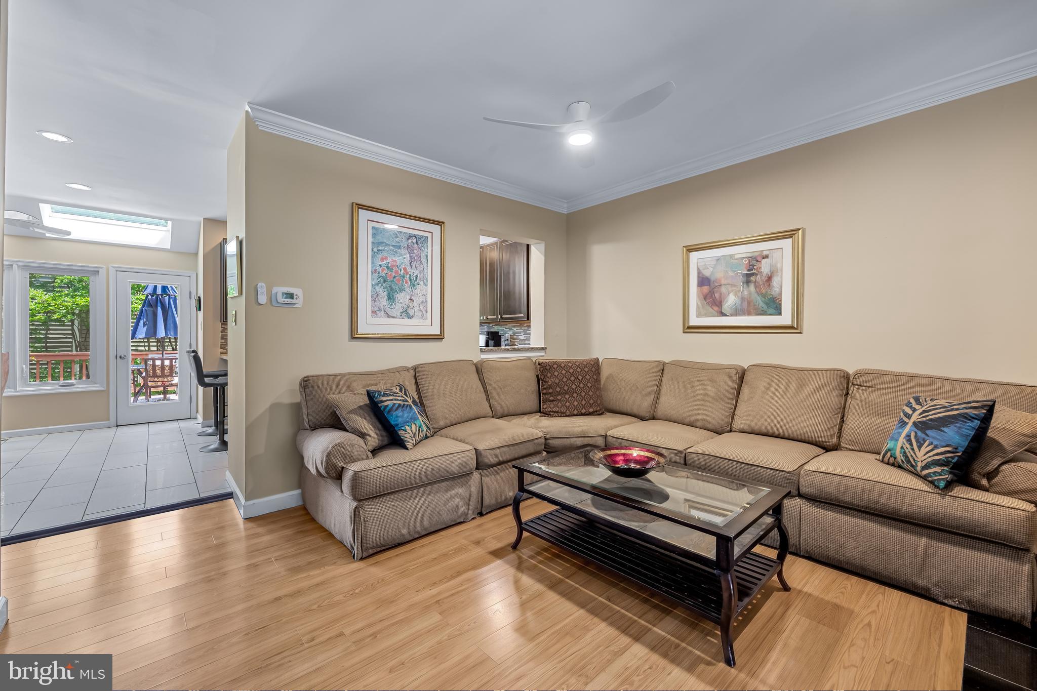 SUMMIT CHASE - Residential