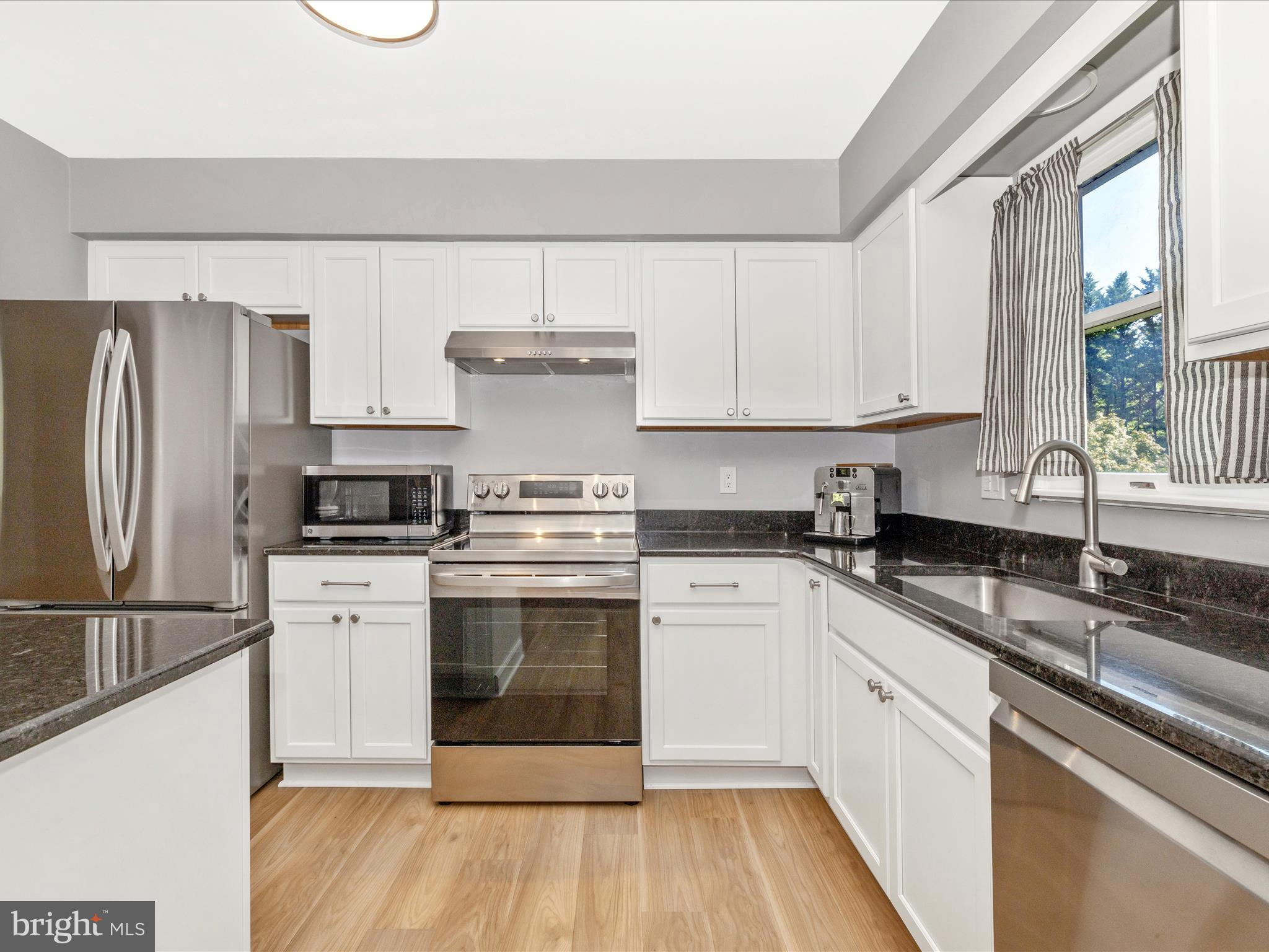 FOUNTAINDALE SOUTH - Residential