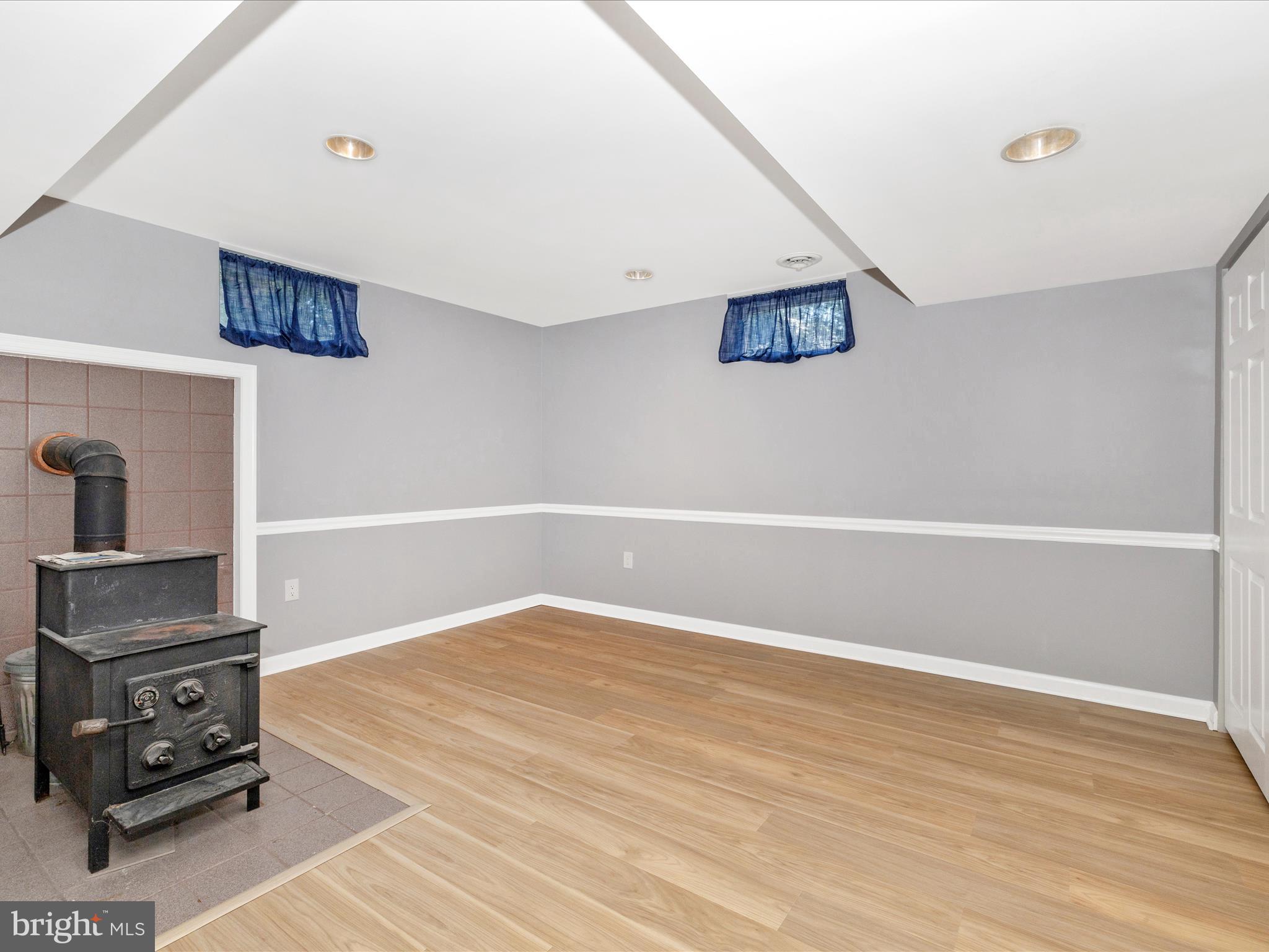 FOUNTAINDALE SOUTH - Residential
