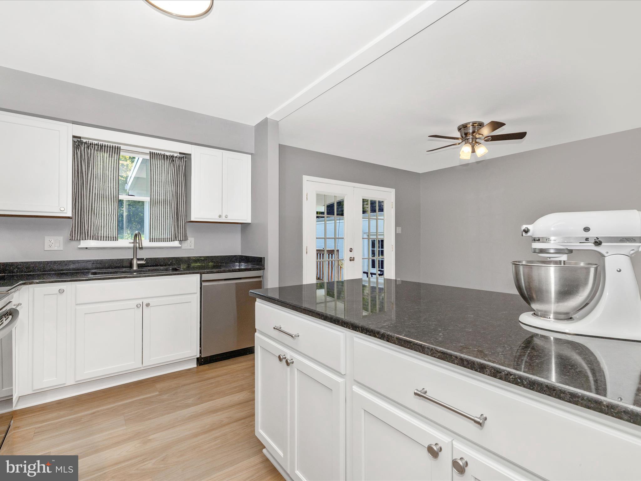 FOUNTAINDALE SOUTH - Residential