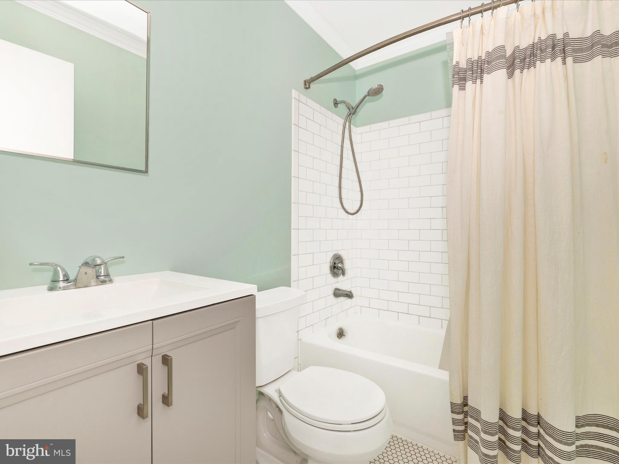 FOUNTAINDALE SOUTH - Residential