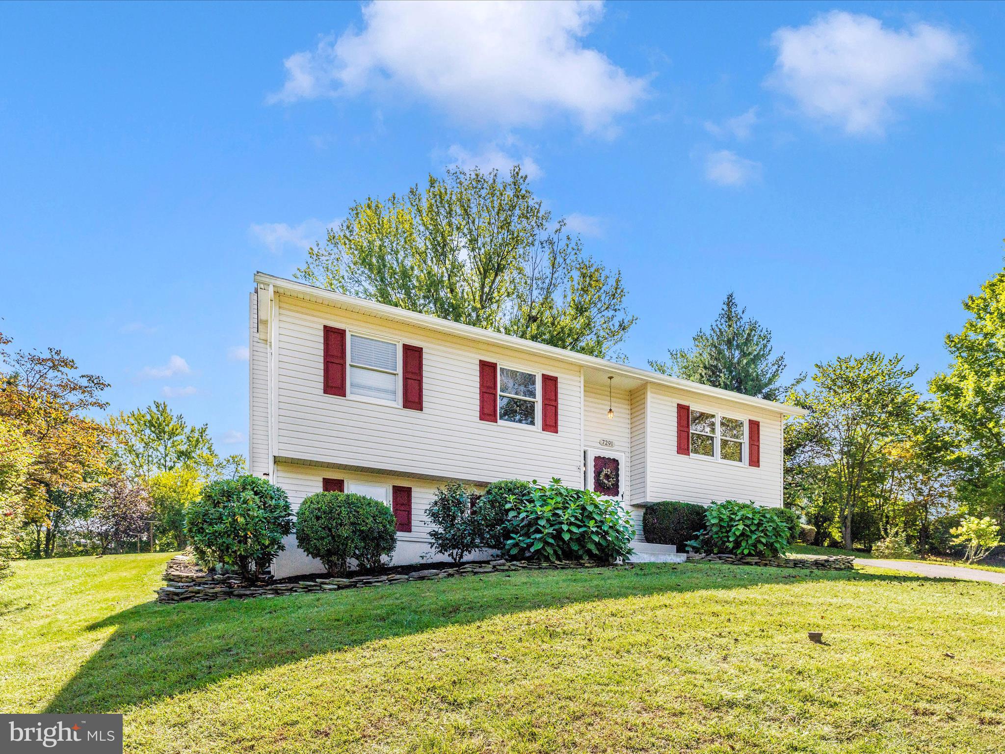 FOUNTAINDALE SOUTH - Residential
