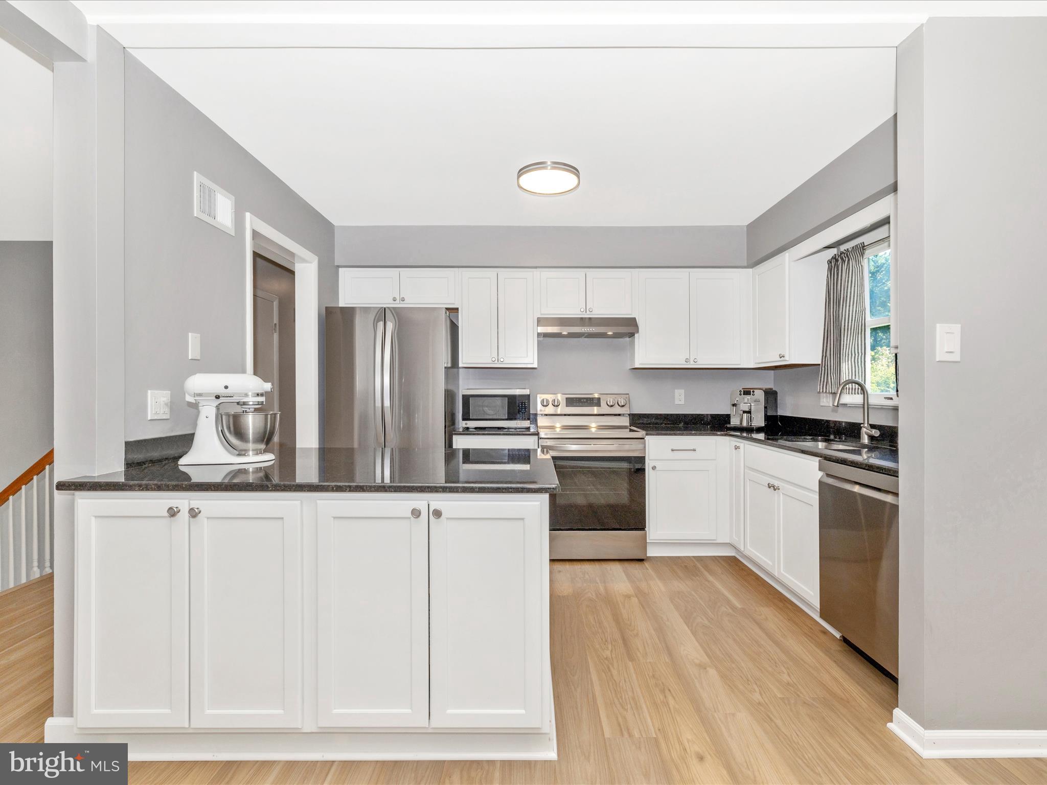 FOUNTAINDALE SOUTH - Residential