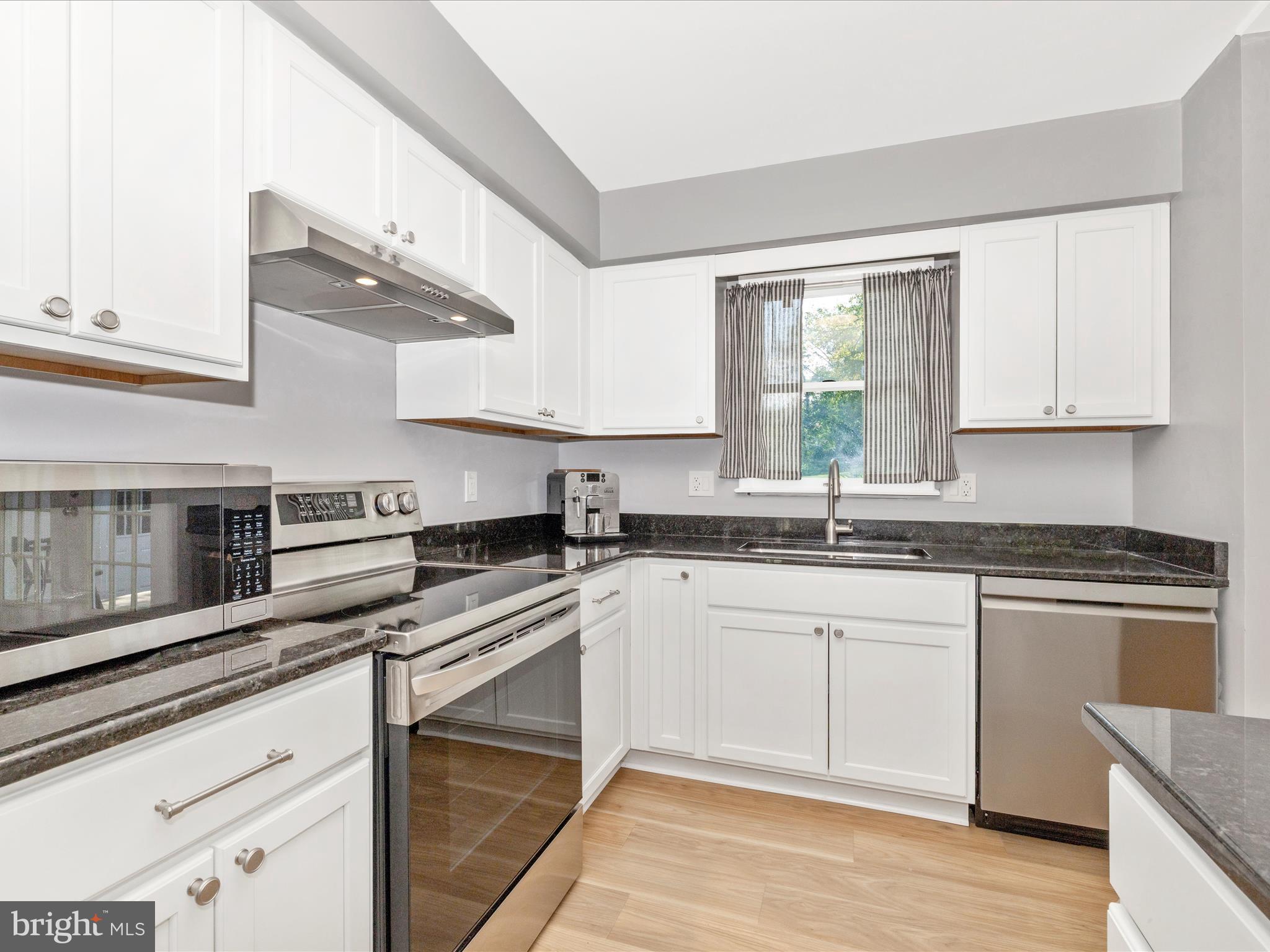 FOUNTAINDALE SOUTH - Residential