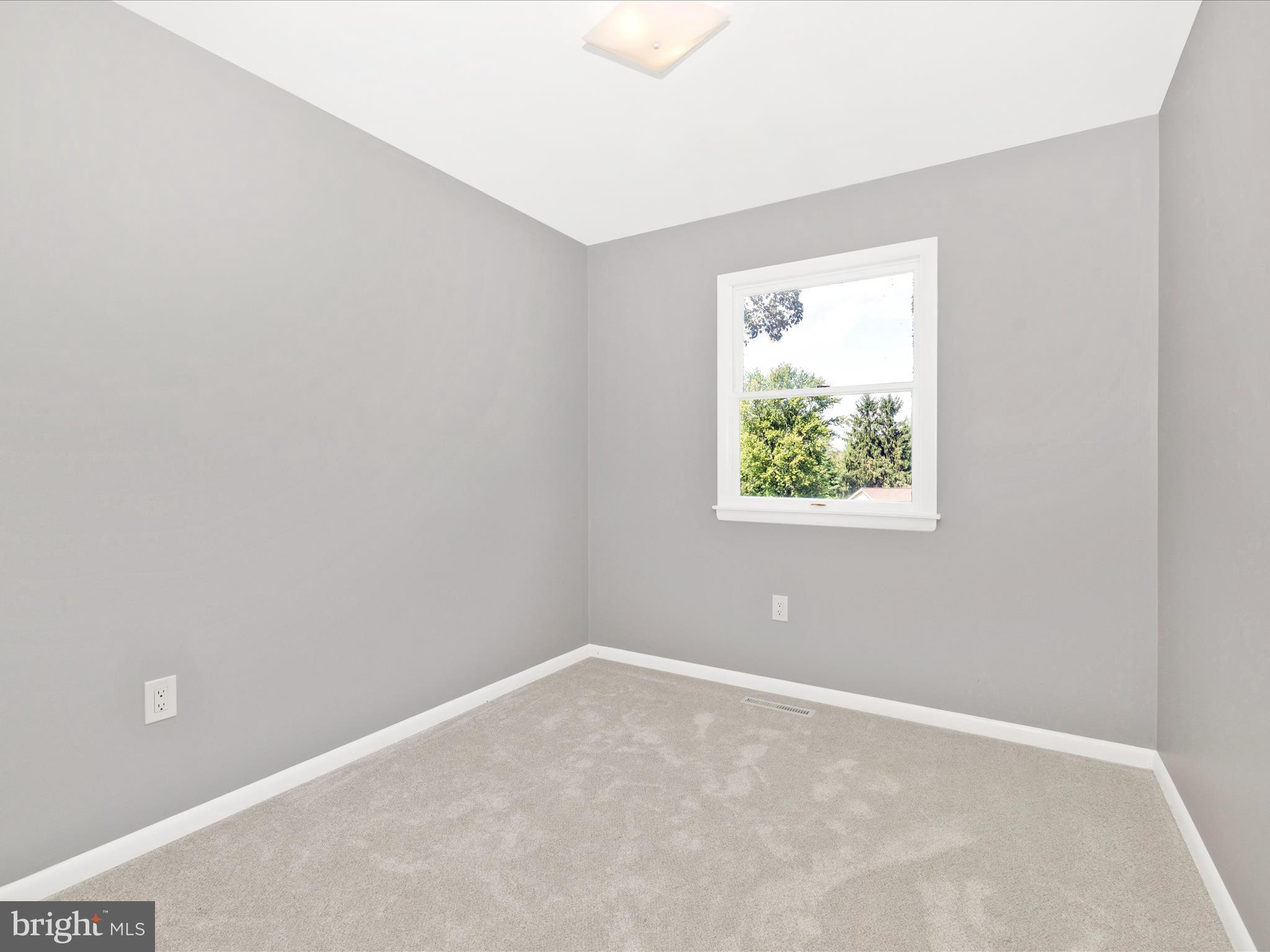 FOUNTAINDALE SOUTH - Residential