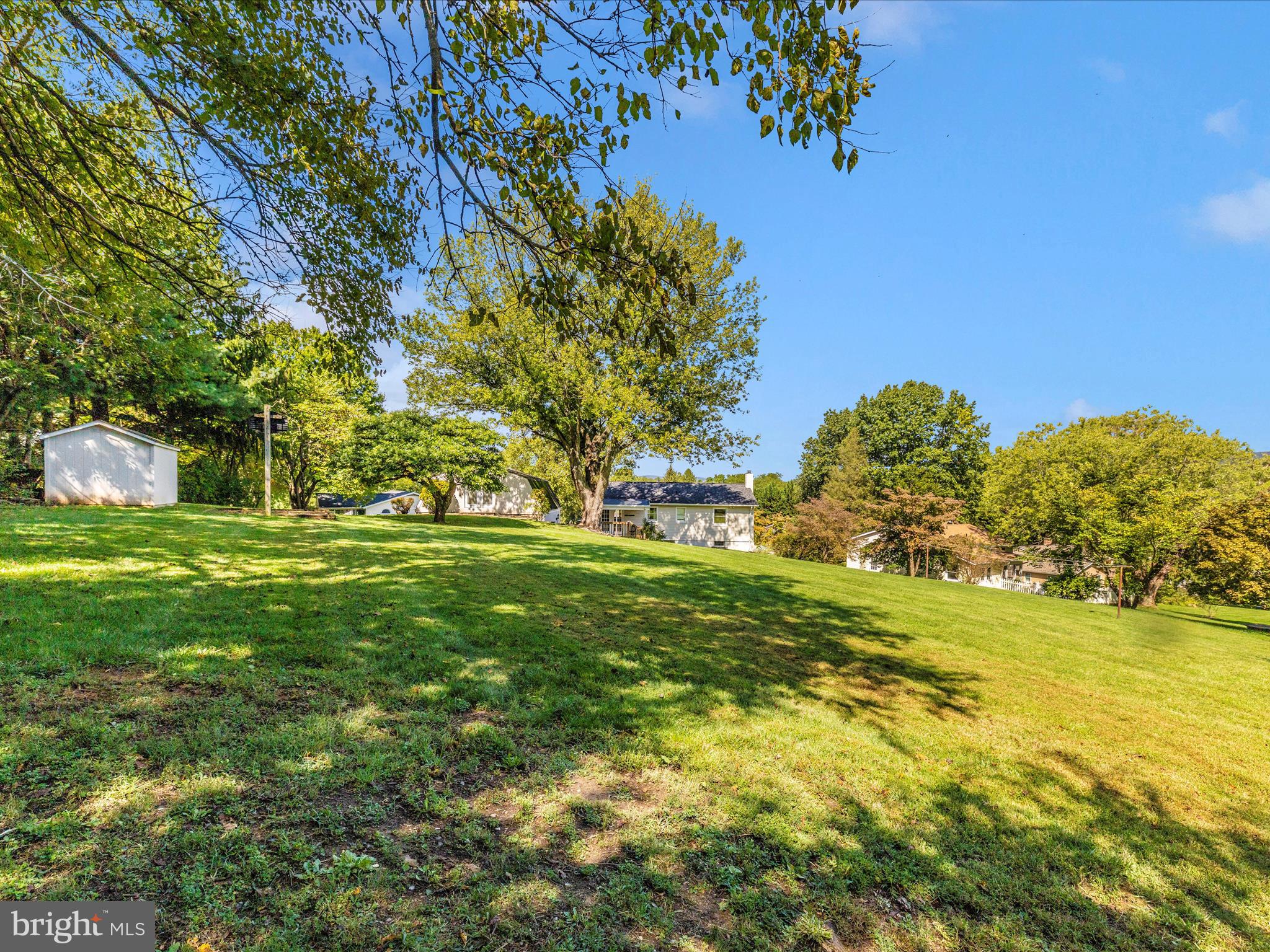 FOUNTAINDALE SOUTH - Residential