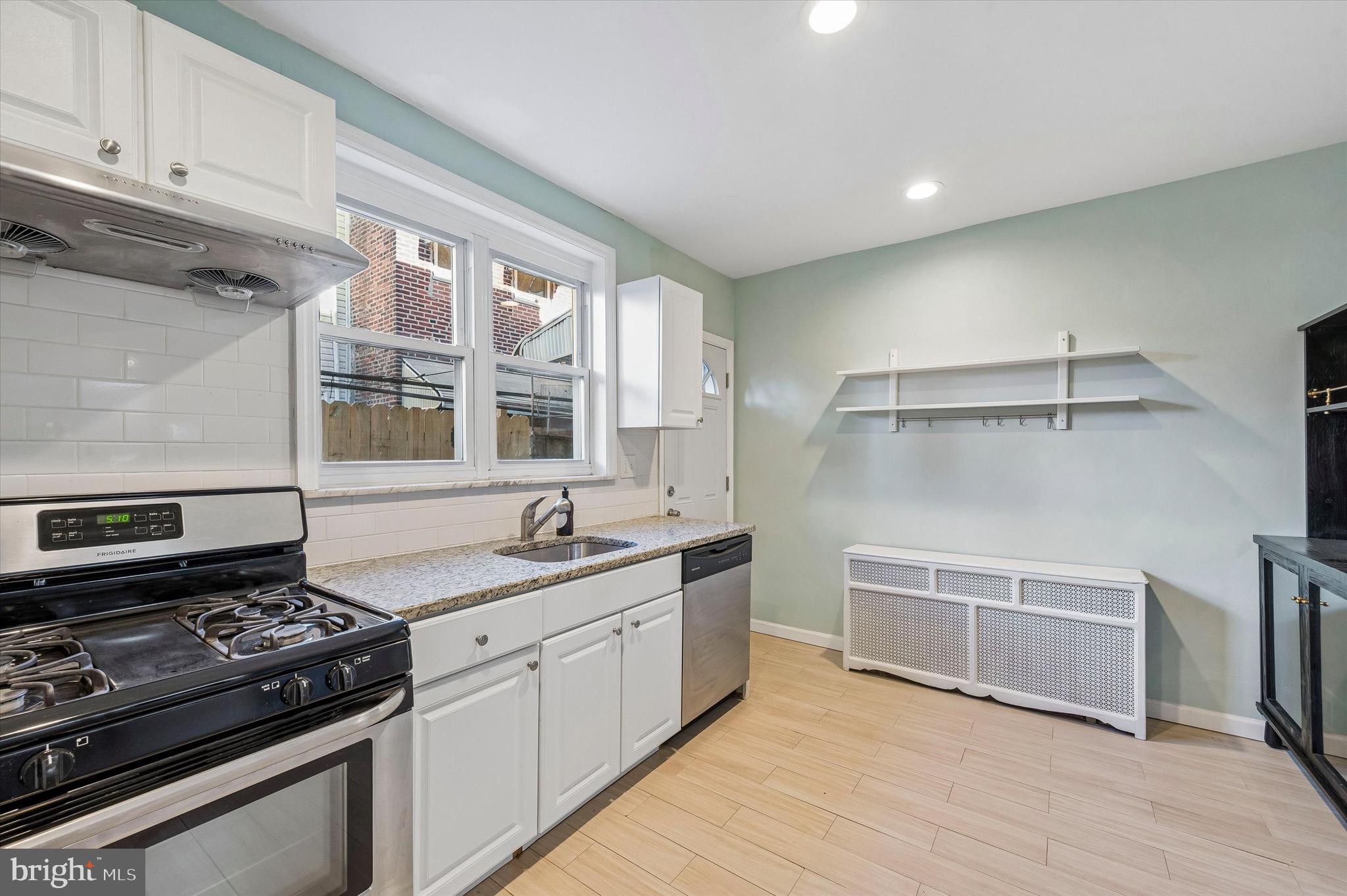 WEST PASSYUNK - Residential