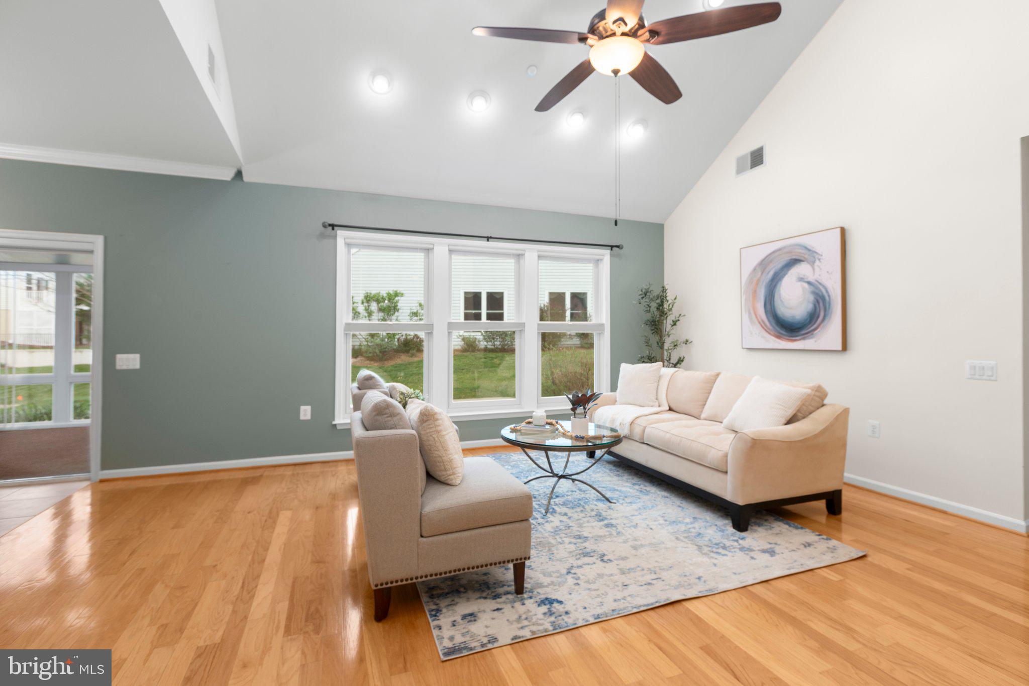 FALLS RUN - Residential