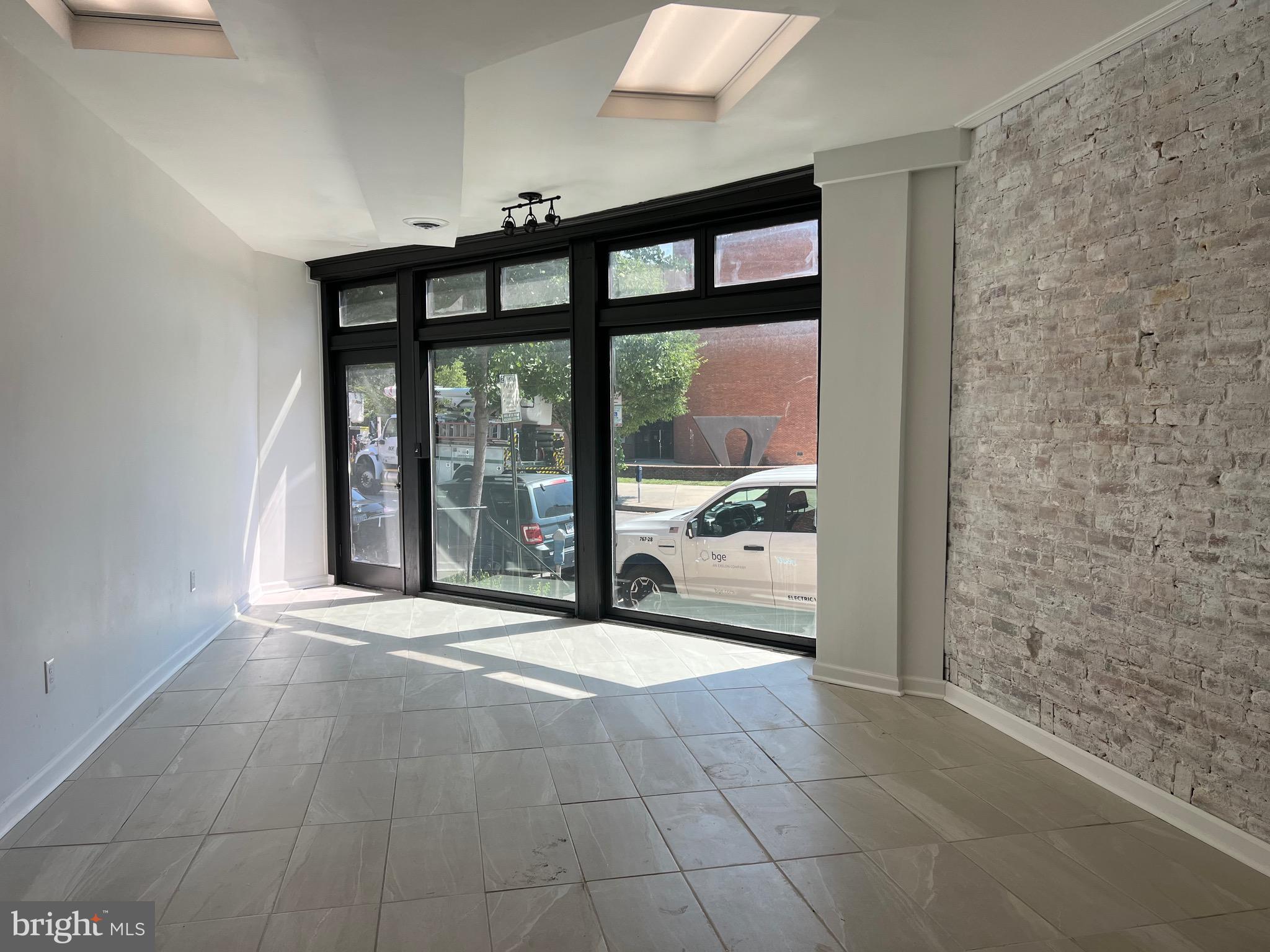 MOUNT VERNON PLACE HISTORIC DISTRICT - Commercial Sale