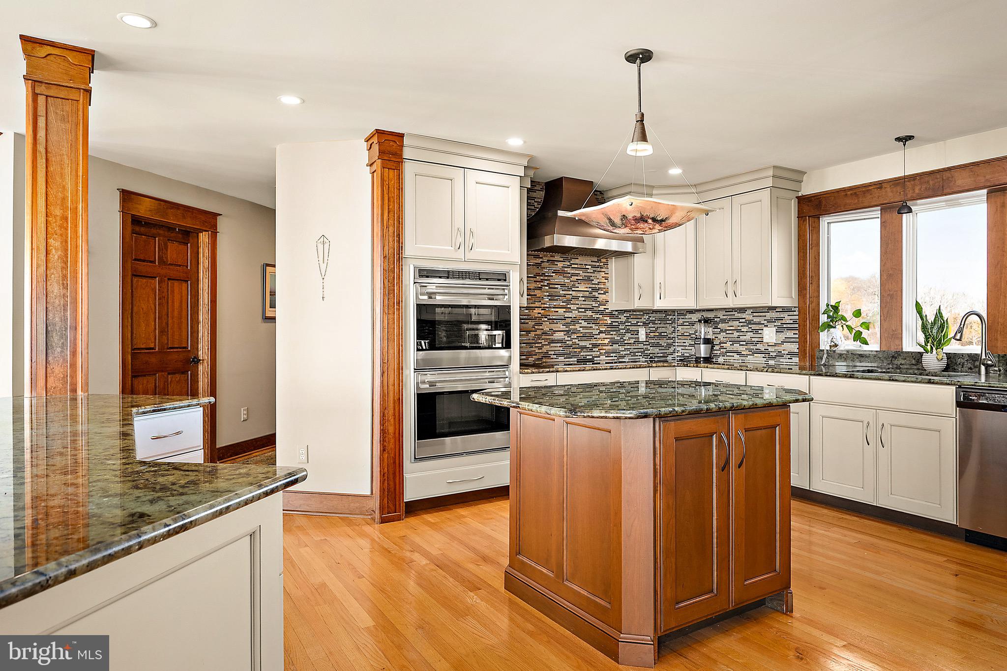 SOUTH POINT FARMS - Residential