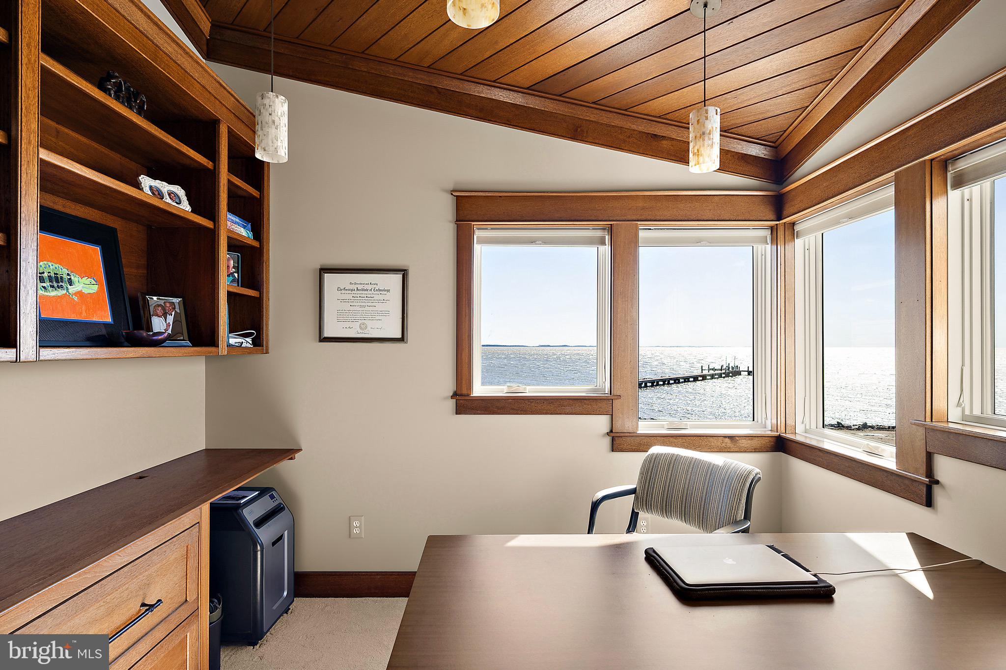 SOUTH POINT FARMS - Residential