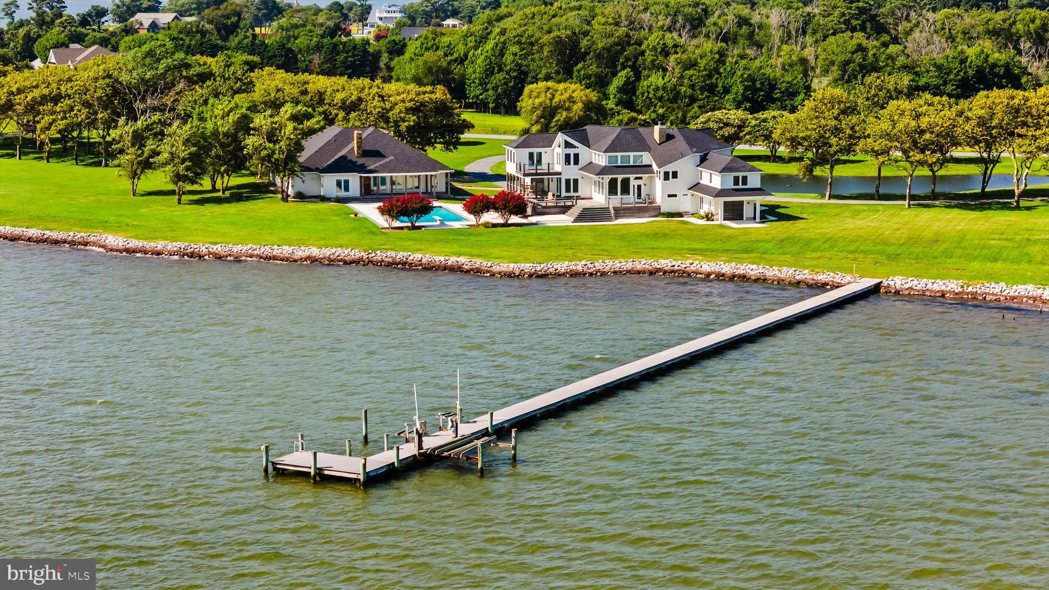 SOUTH POINT FARMS - Residential