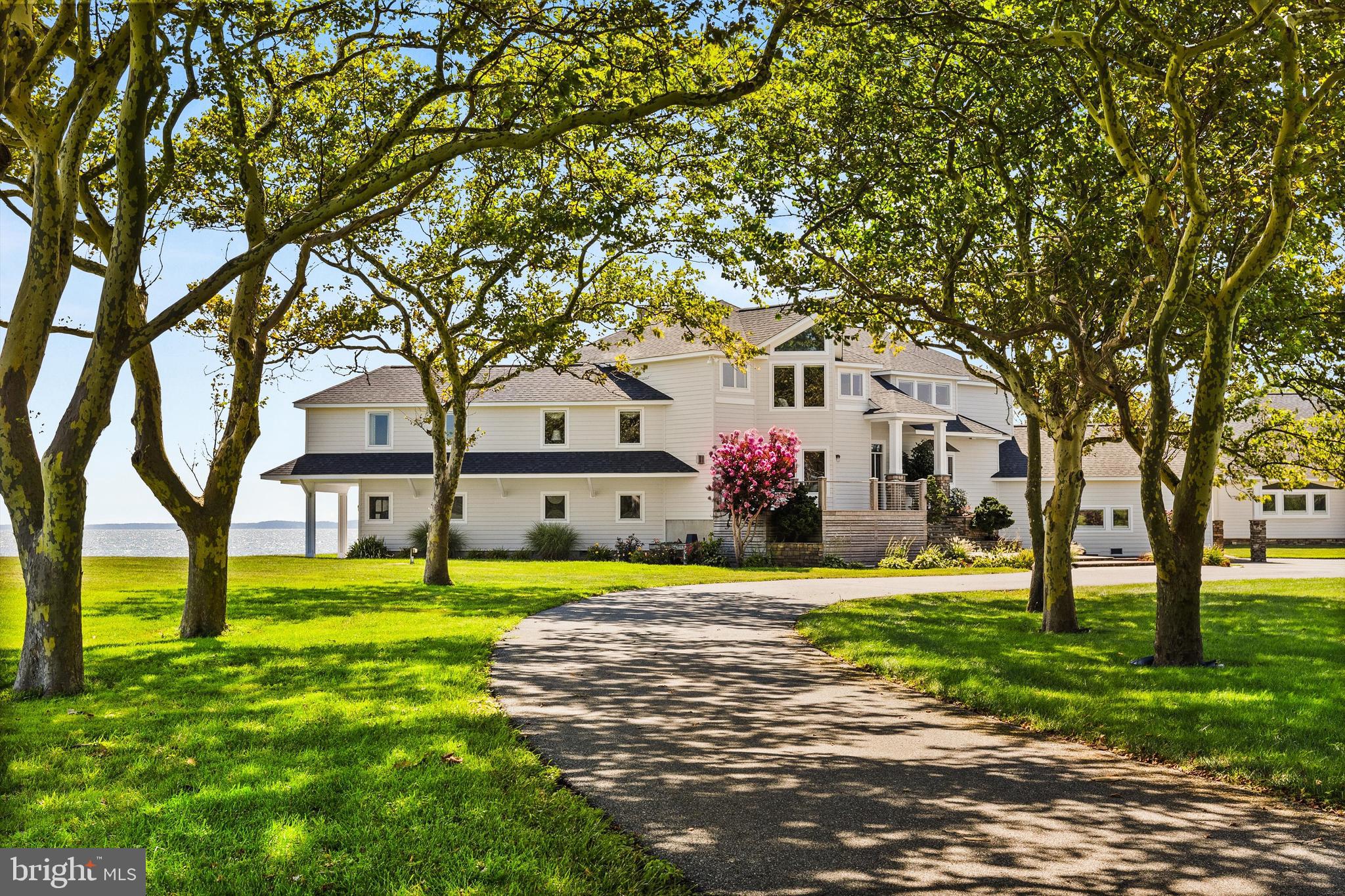 SOUTH POINT FARMS - Residential