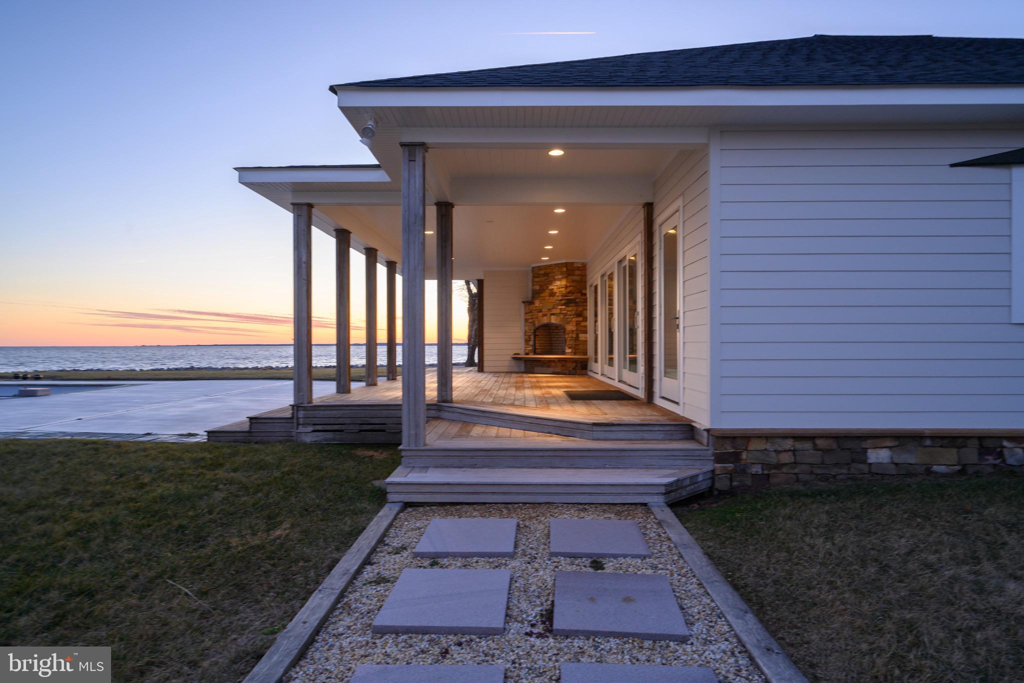 SOUTH POINT FARMS - Residential