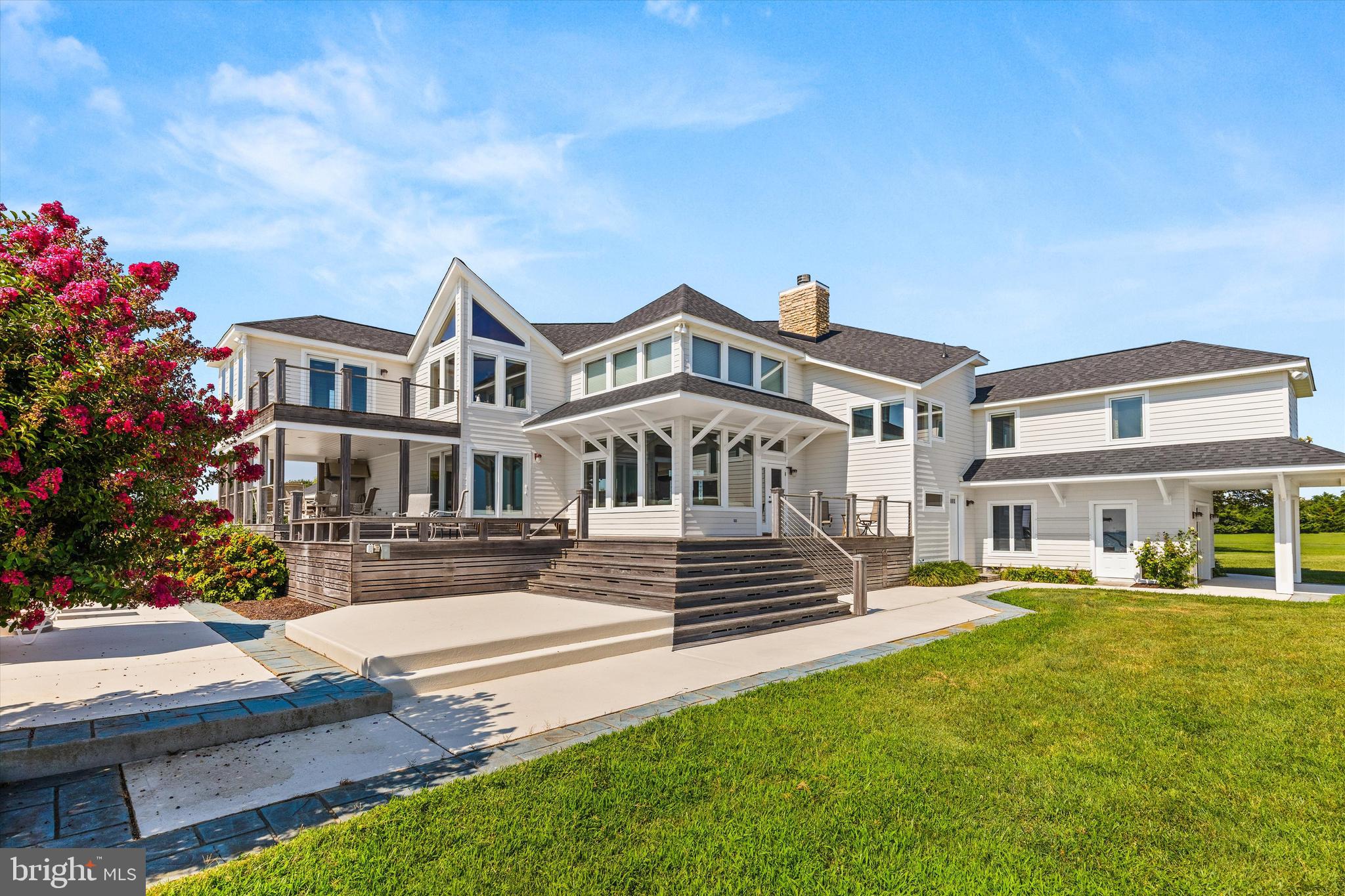 SOUTH POINT FARMS - Residential
