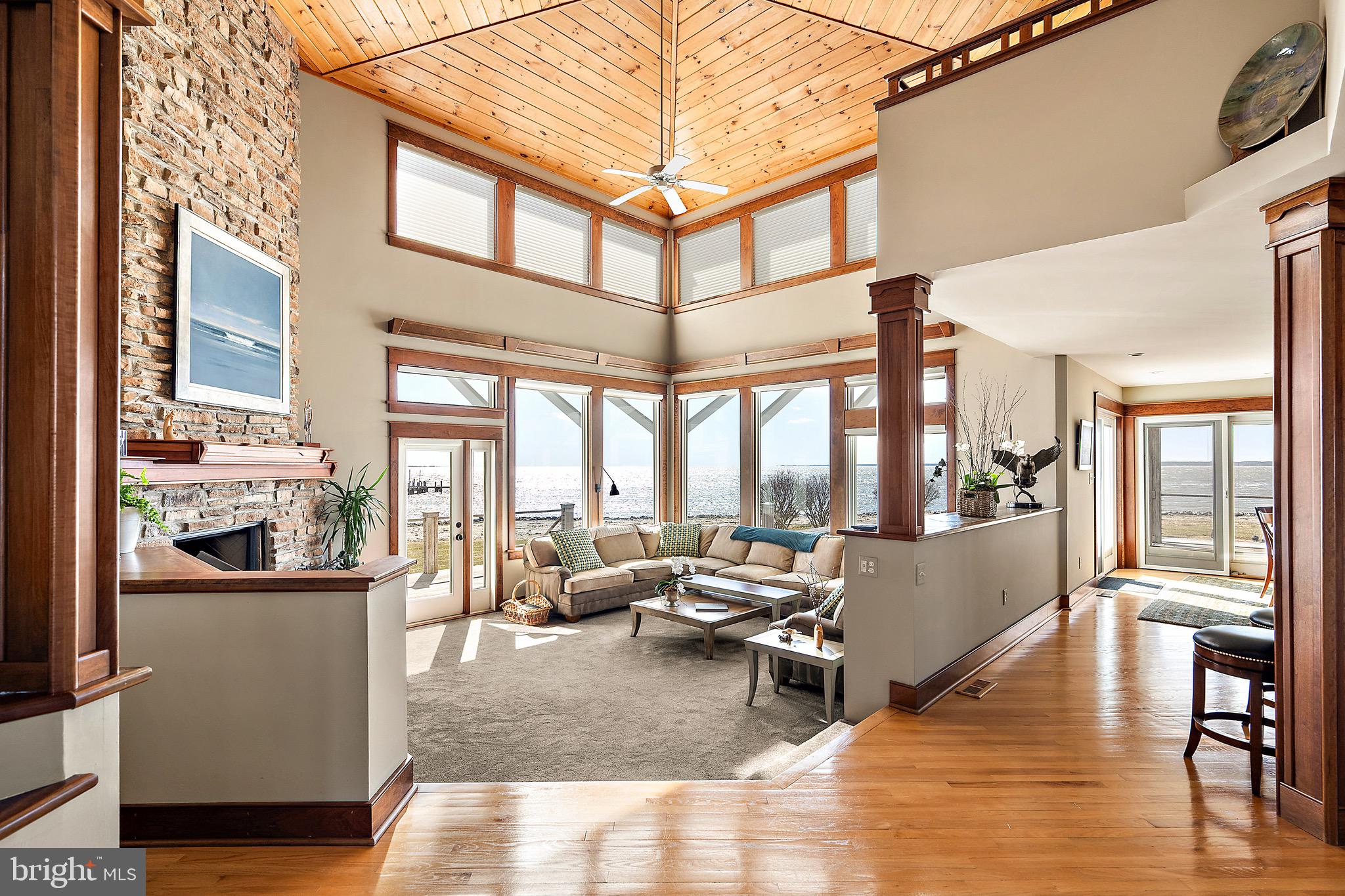 SOUTH POINT FARMS - Residential