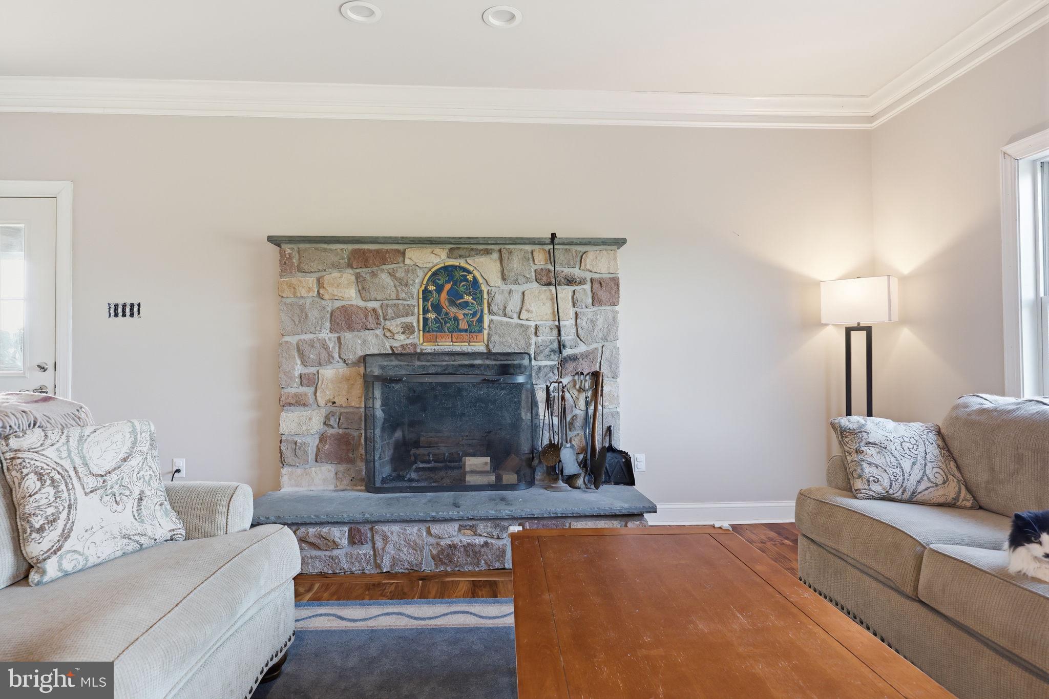 BLOOMING GLEN - Residential