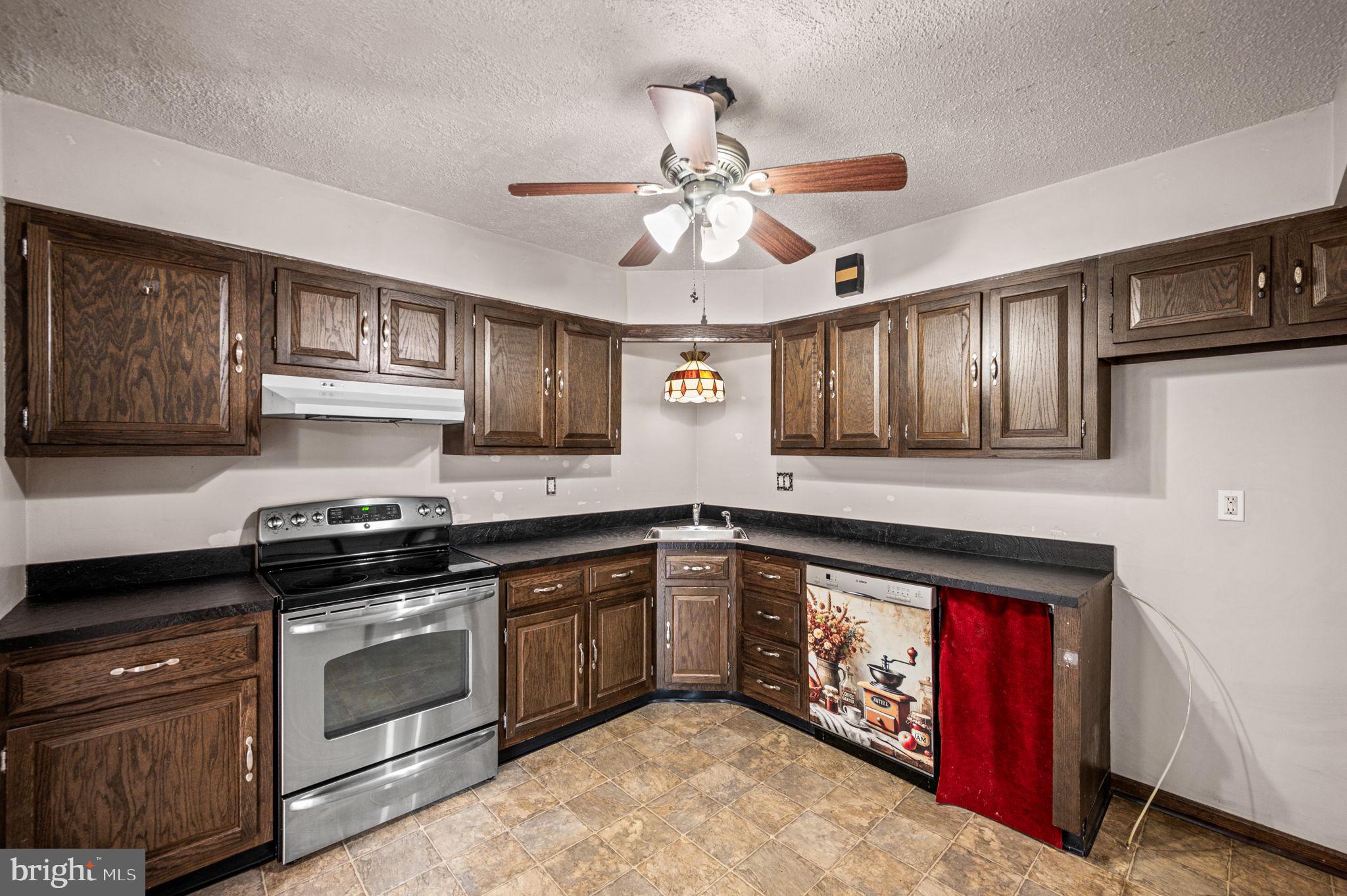 CAINES CREEK - Residential