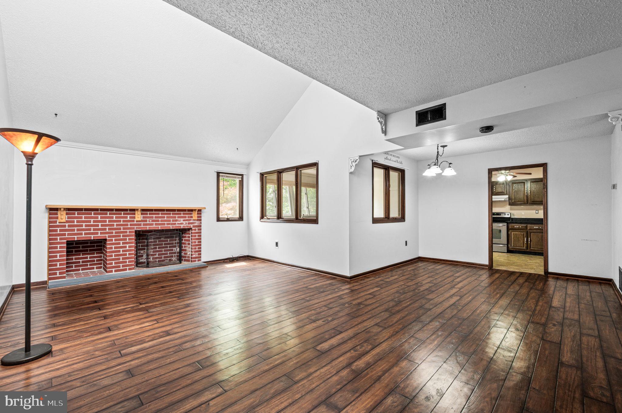 CAINES CREEK - Residential