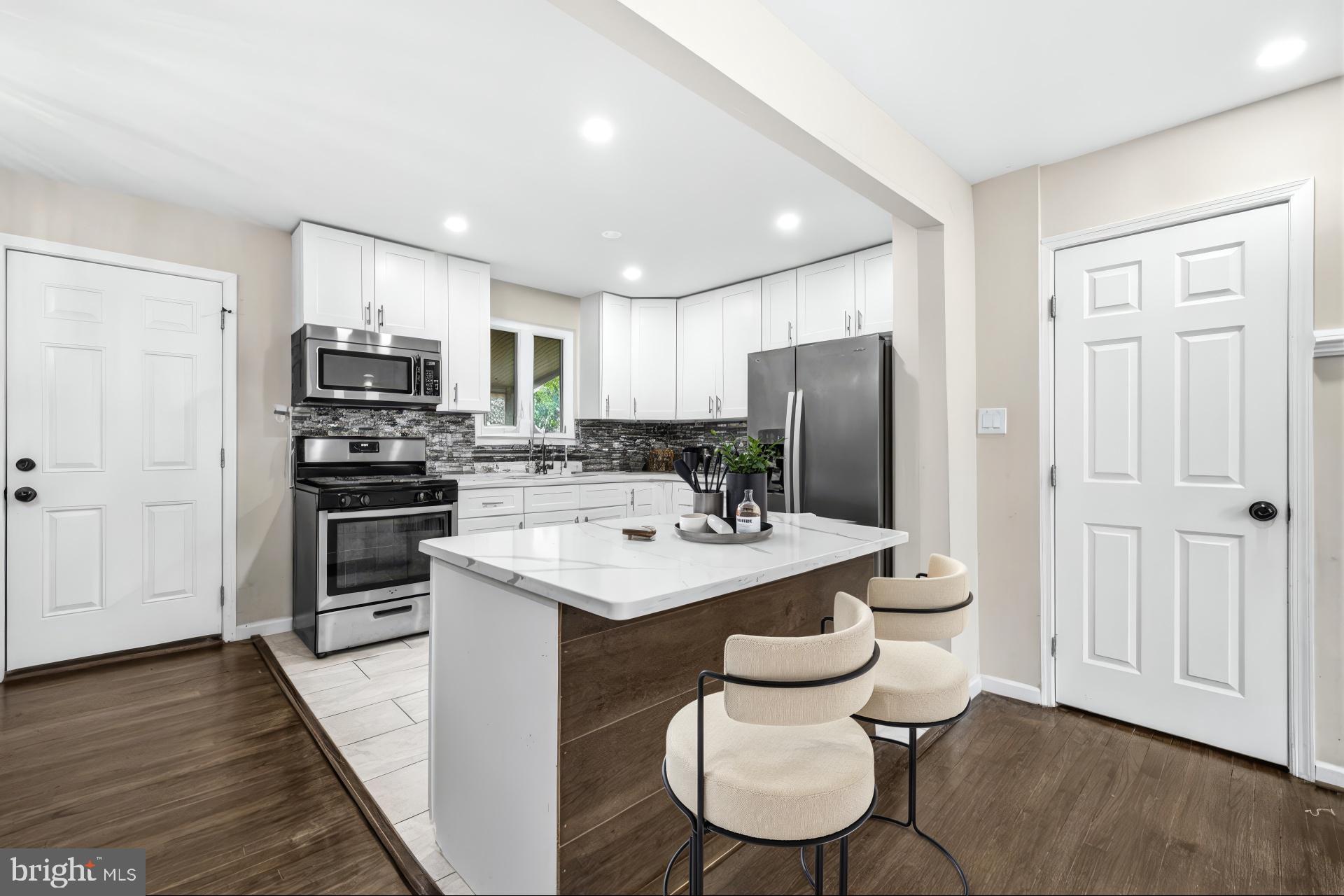 MARLOW HEIGHTS - Residential