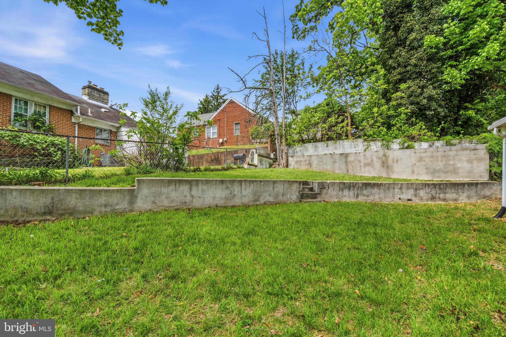 MARLOW HEIGHTS - Residential