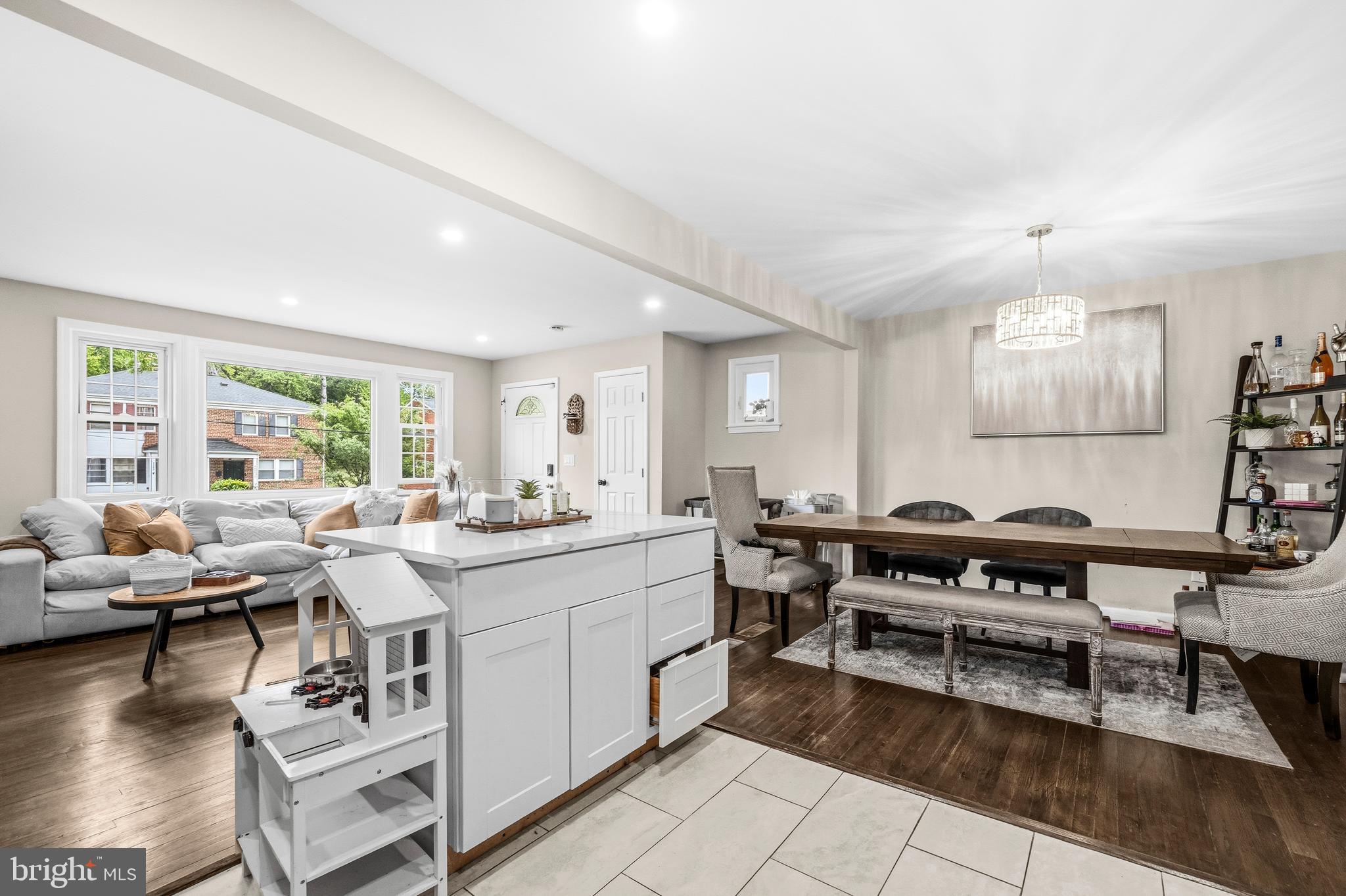 MARLOW HEIGHTS - Residential