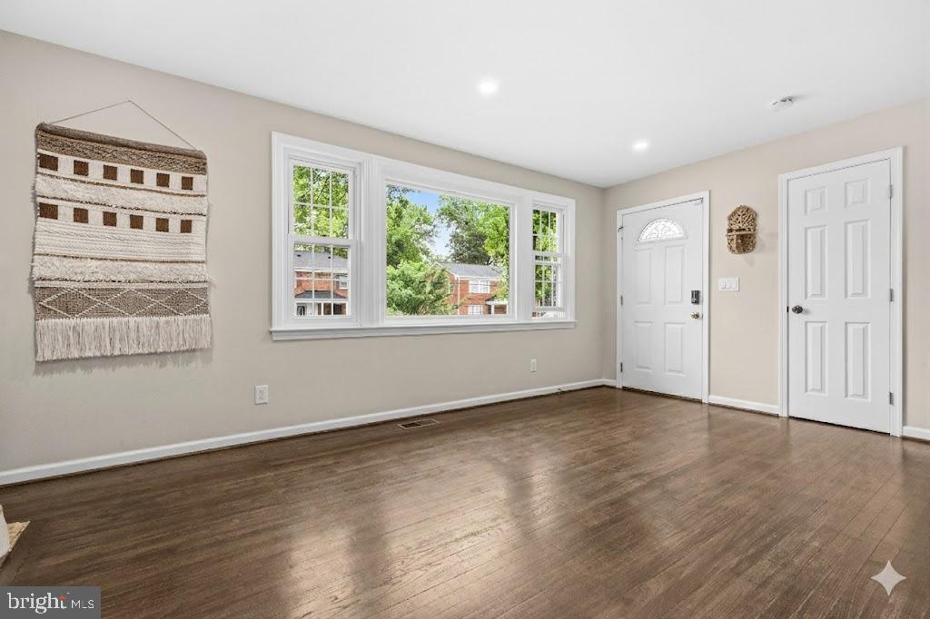 MARLOW HEIGHTS - Residential
