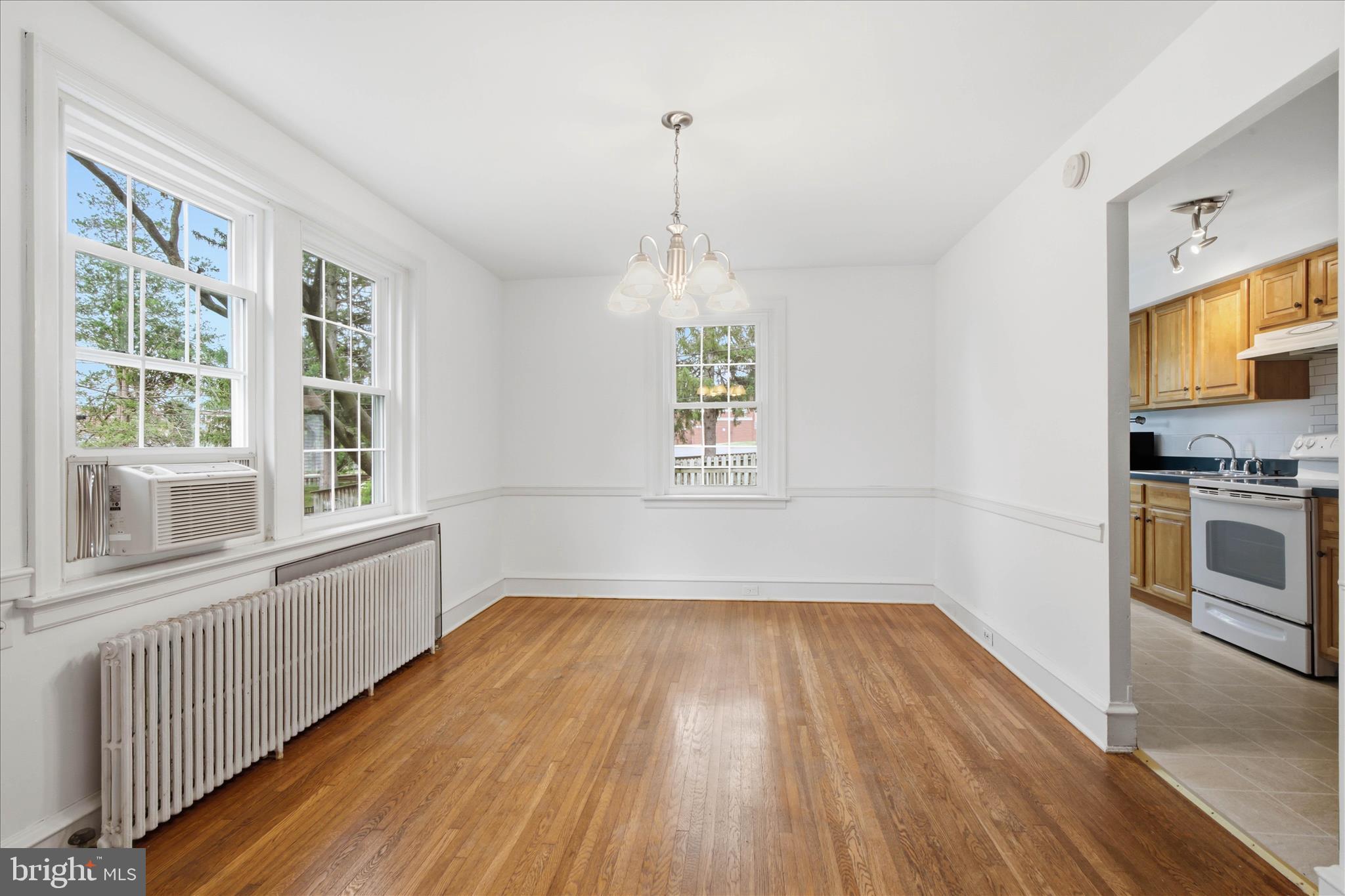 HAMILTON PARK - Residential