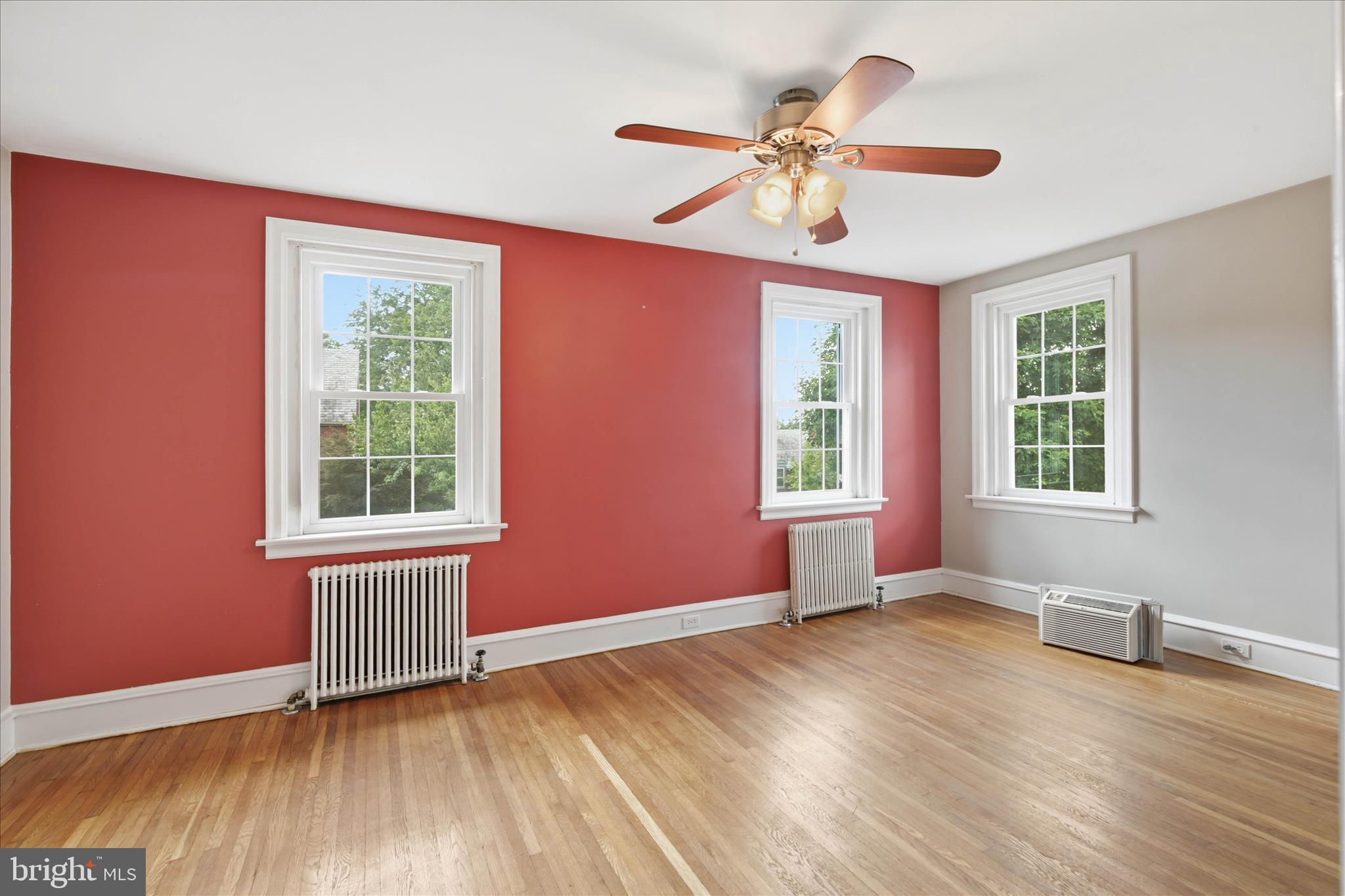 HAMILTON PARK - Residential