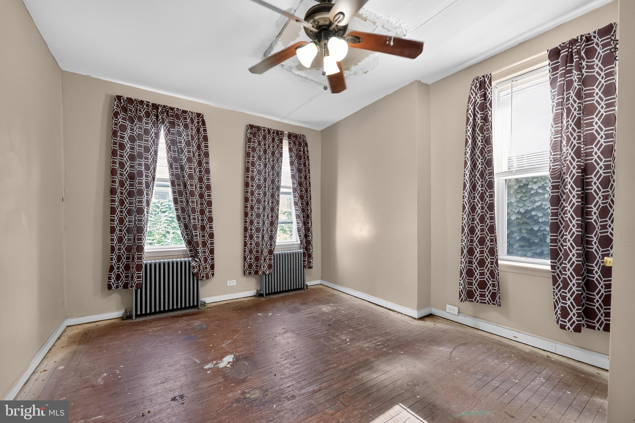 WEST PASSYUNK - Residential
