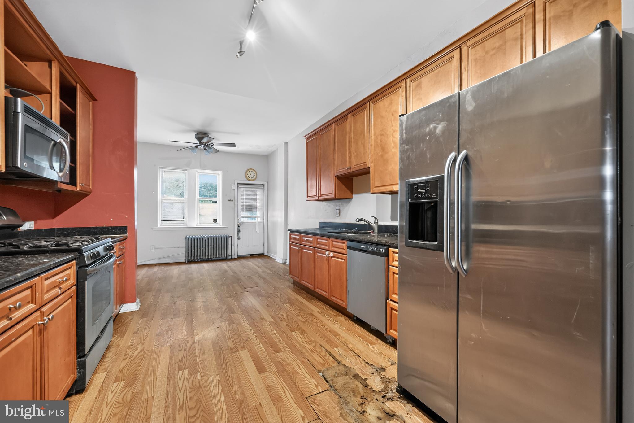 WEST PASSYUNK - Residential