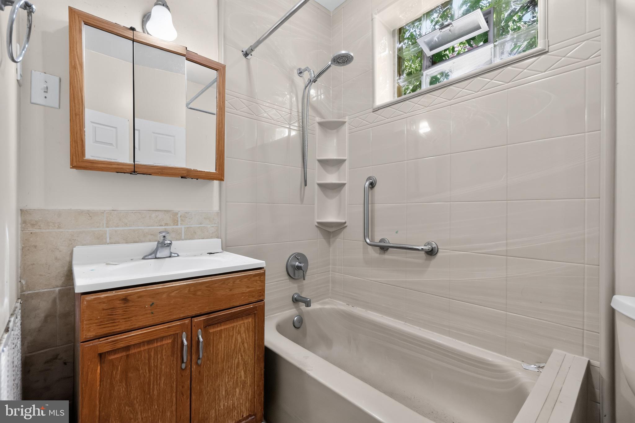WEST PASSYUNK - Residential