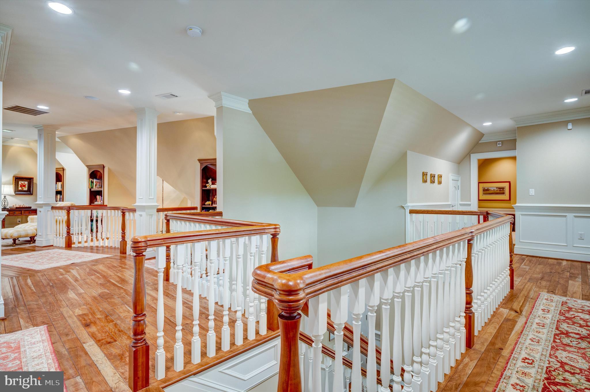 FOUNTAIN HEAD - Residential