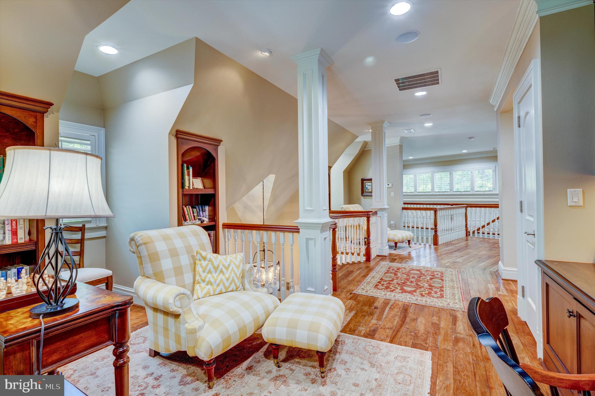 FOUNTAIN HEAD - Residential