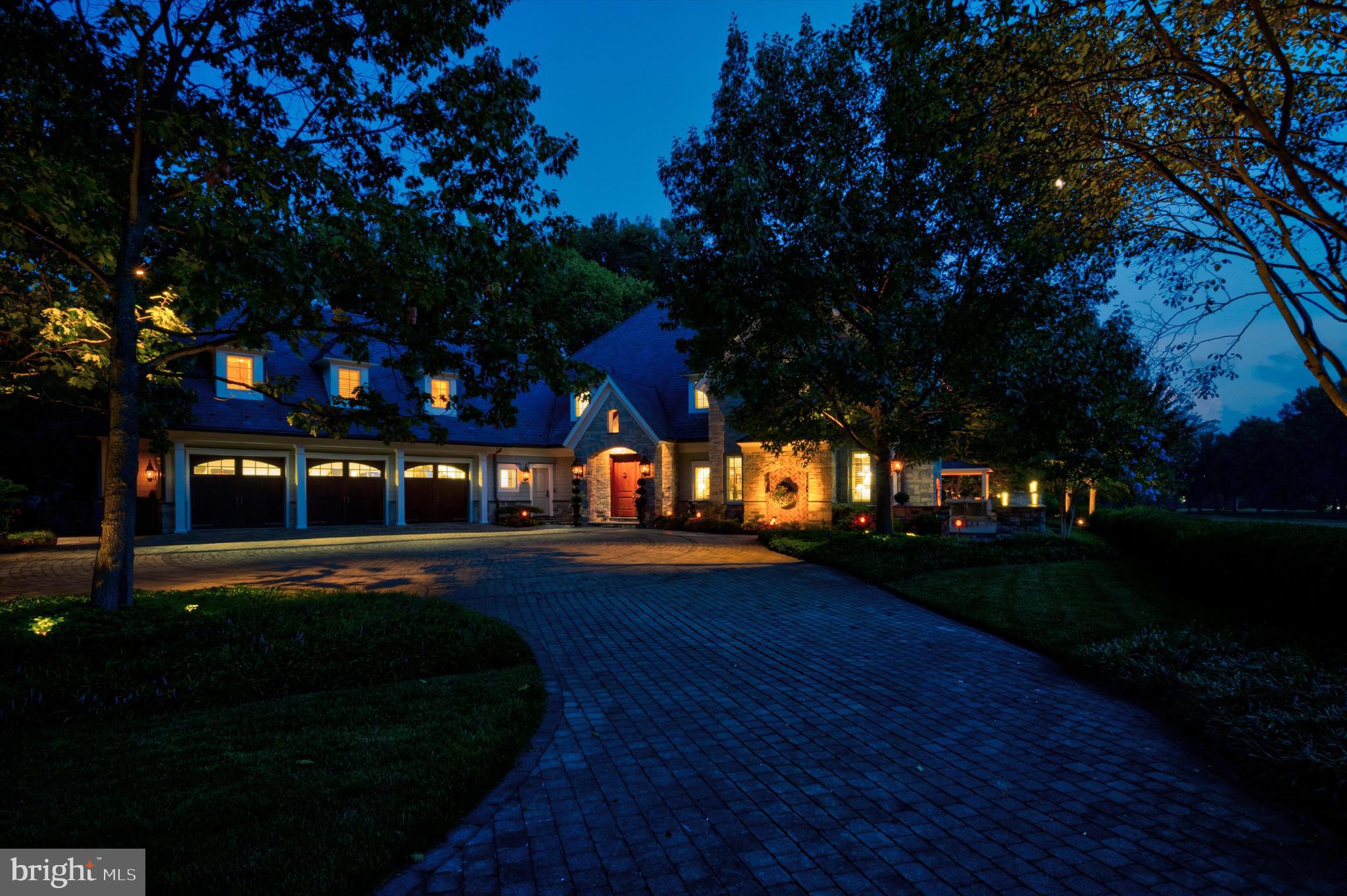FOUNTAIN HEAD - Residential