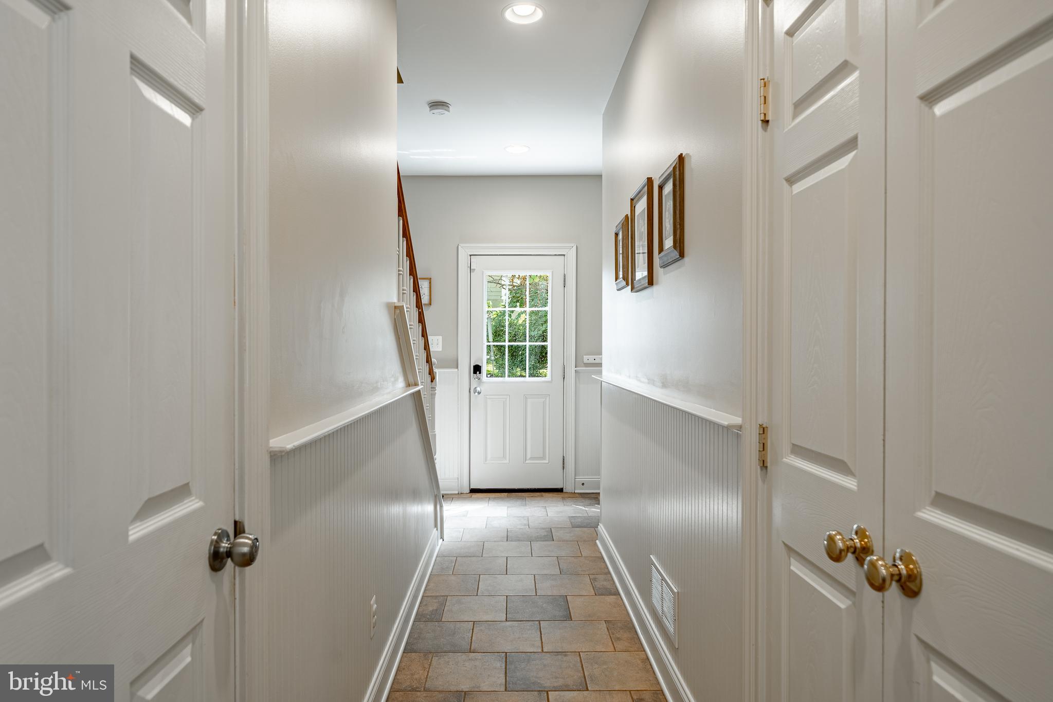 OAK HOLLOW - Residential