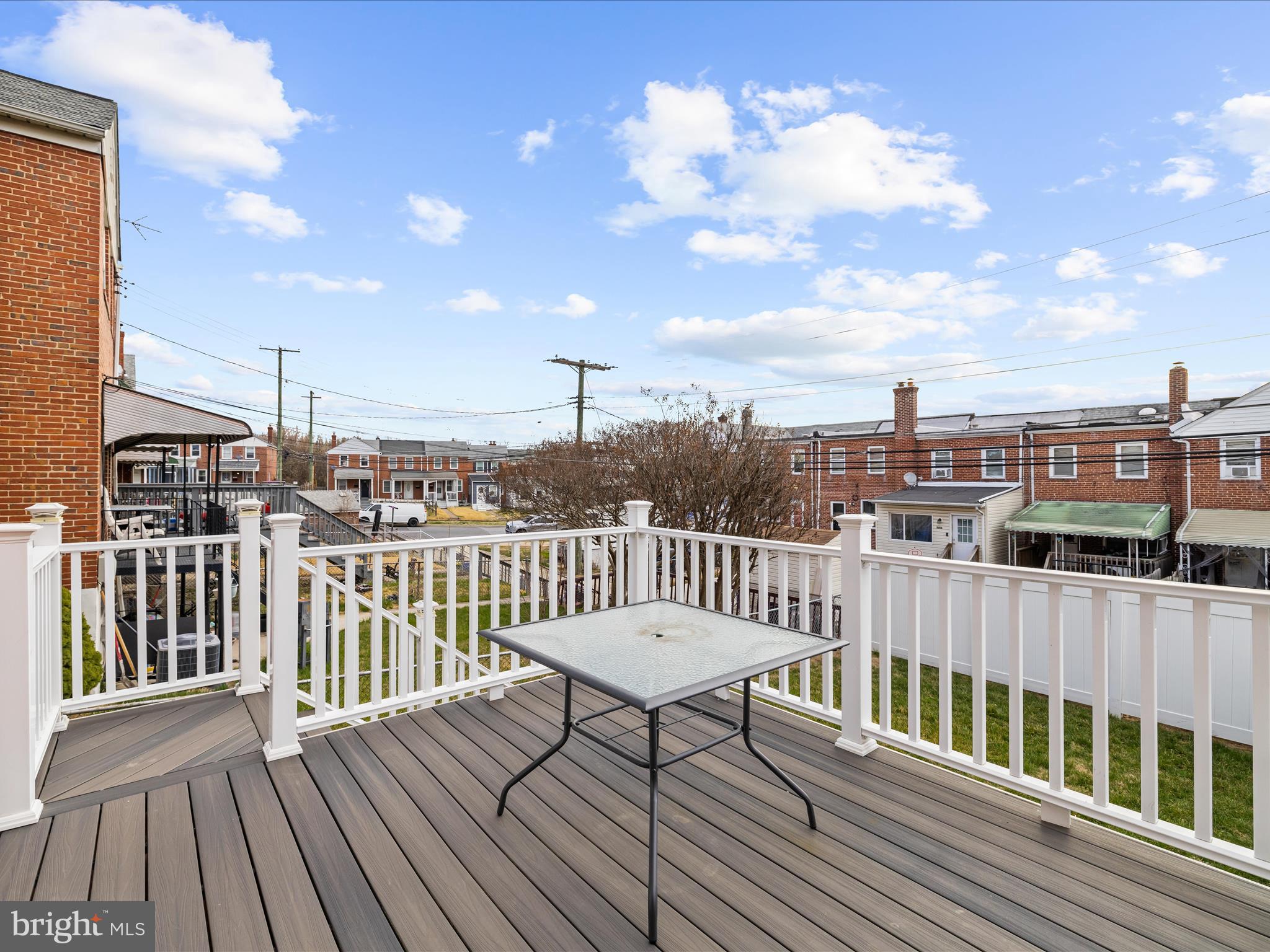 MERRITT HOMES - Residential