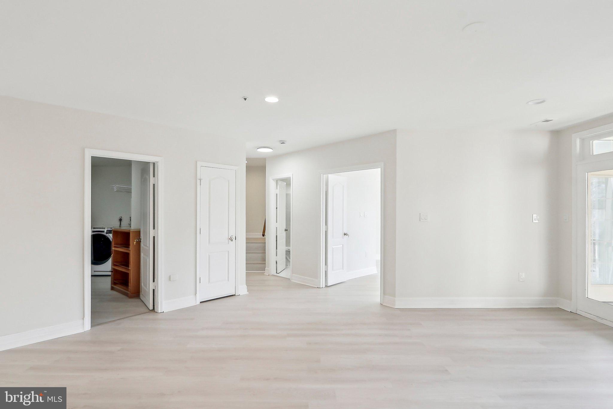 BROOKMONT - Residential